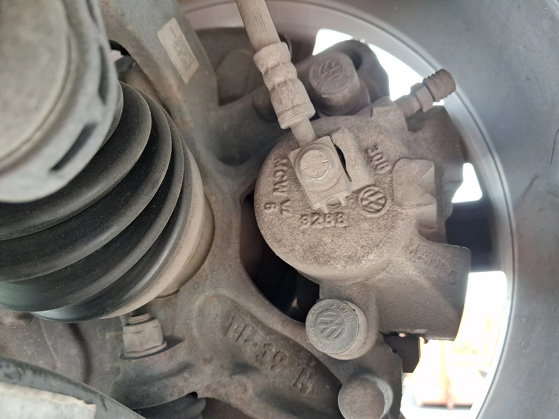 Pinza Freno Delantera Izquierda para Seat Arona (Kj7, Kjp)