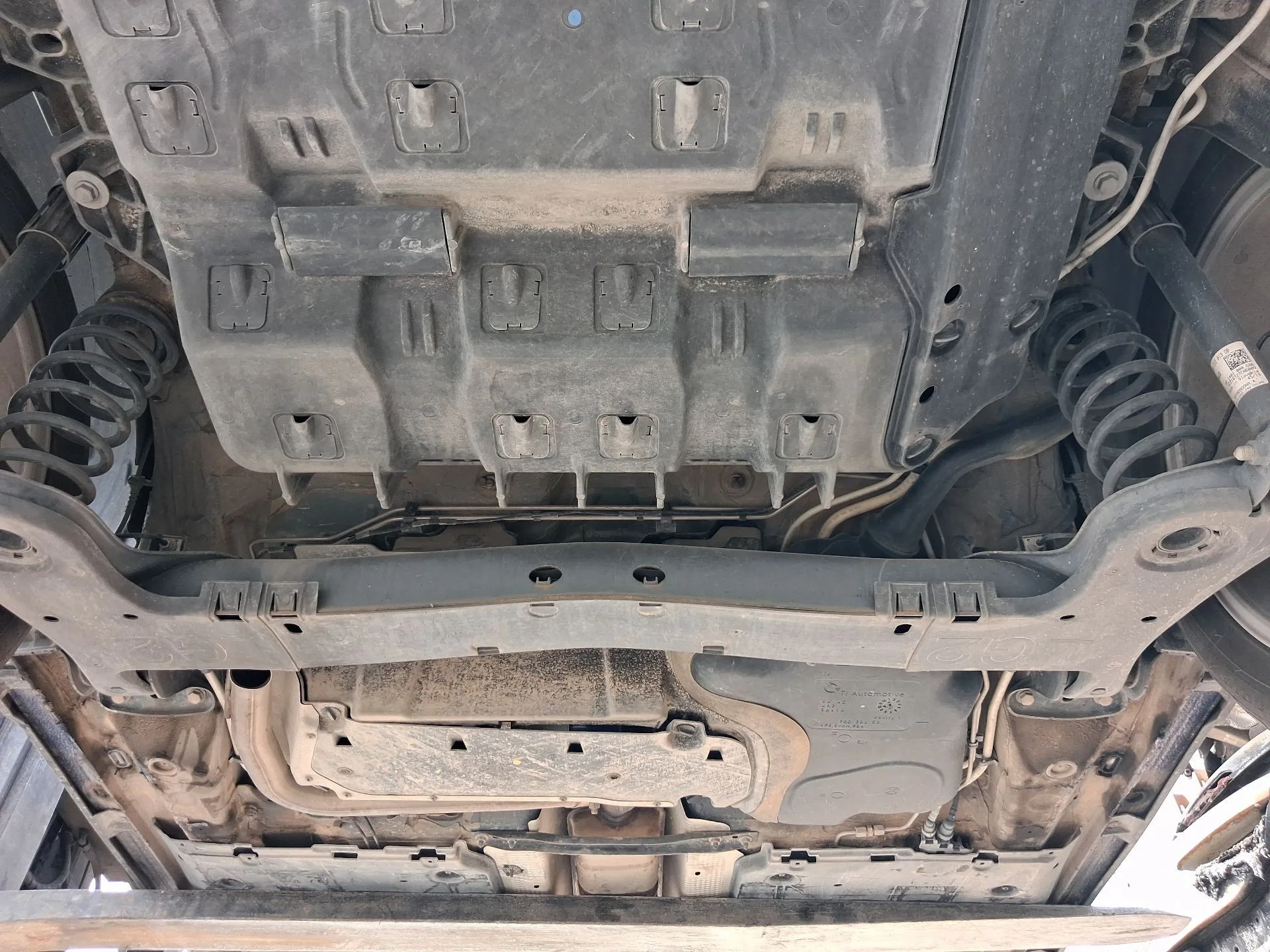 Puente Trasero para Seat Arona (Kj7, Kjp)