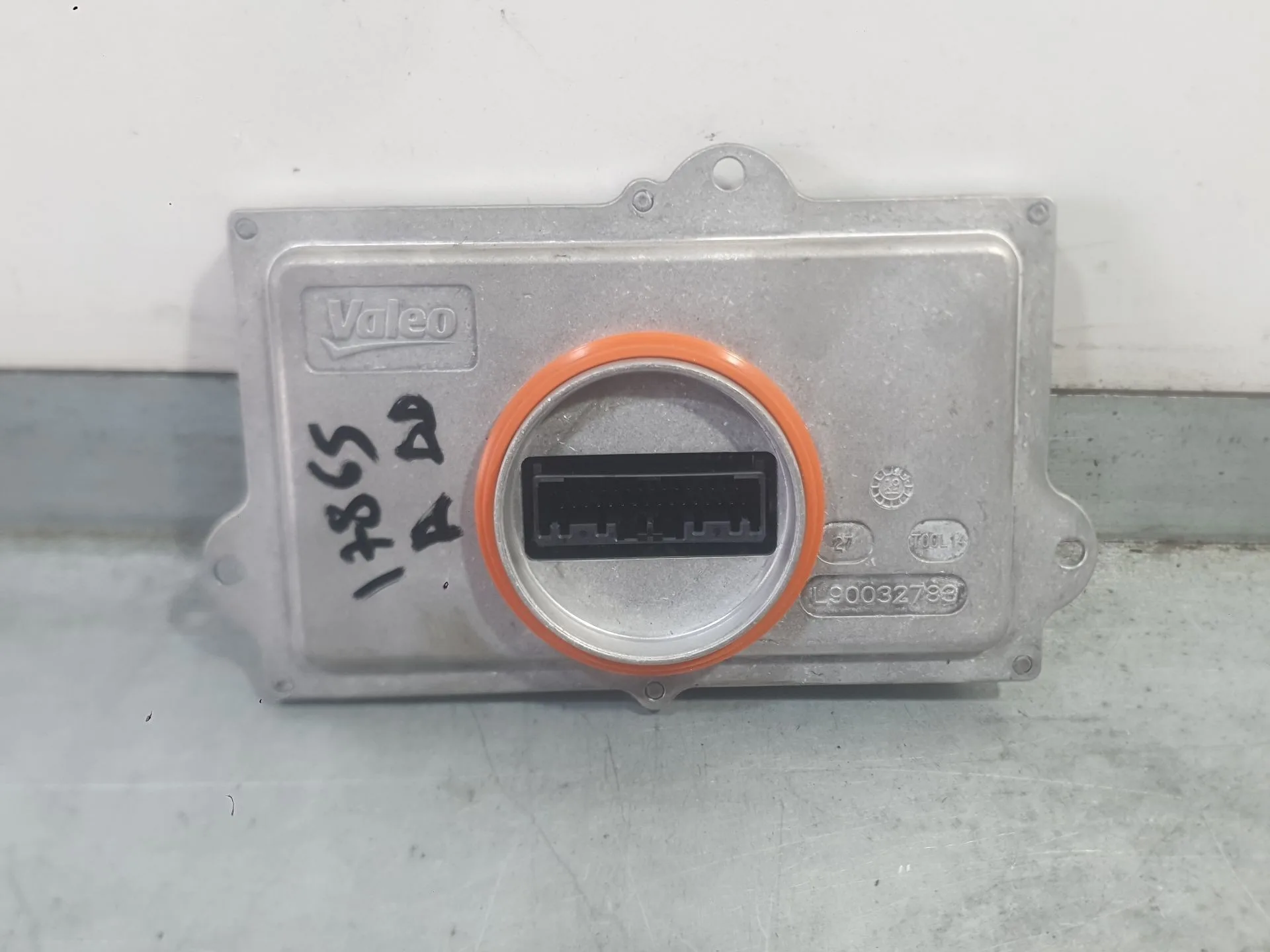 Centralita Faro para Peugeot 3008 Ii Suv (Mc_, Mr_, Mj_, M4_)