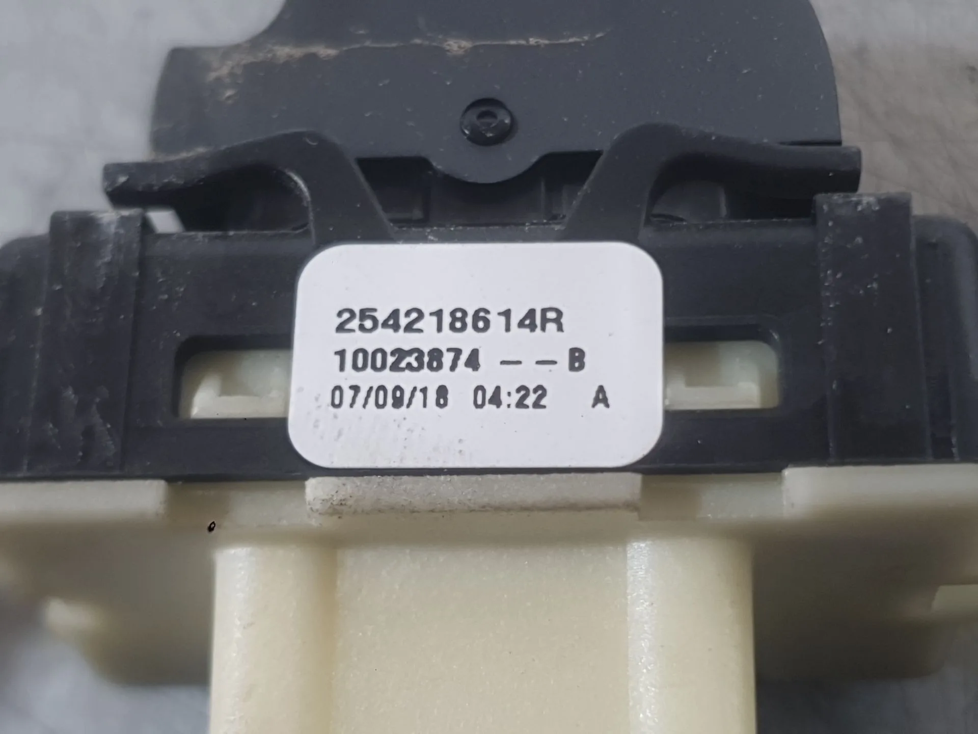 Mando Elevalunas Delantero Derecho para Renault Trafic Iii Autobus (Jg_)