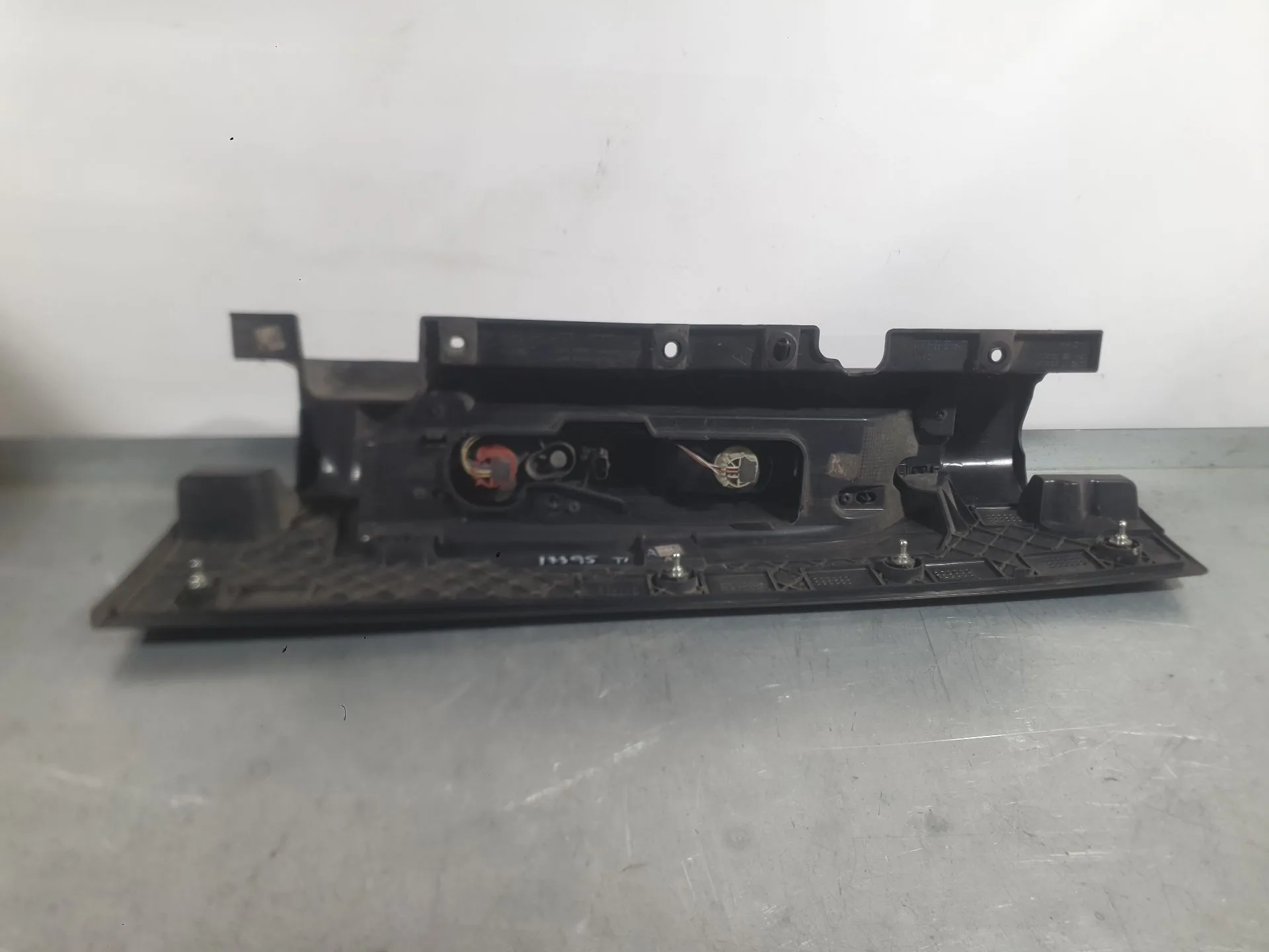 Piloto Trasero Izquierdo para Renault Trafic Iii Autobus (Jg_)