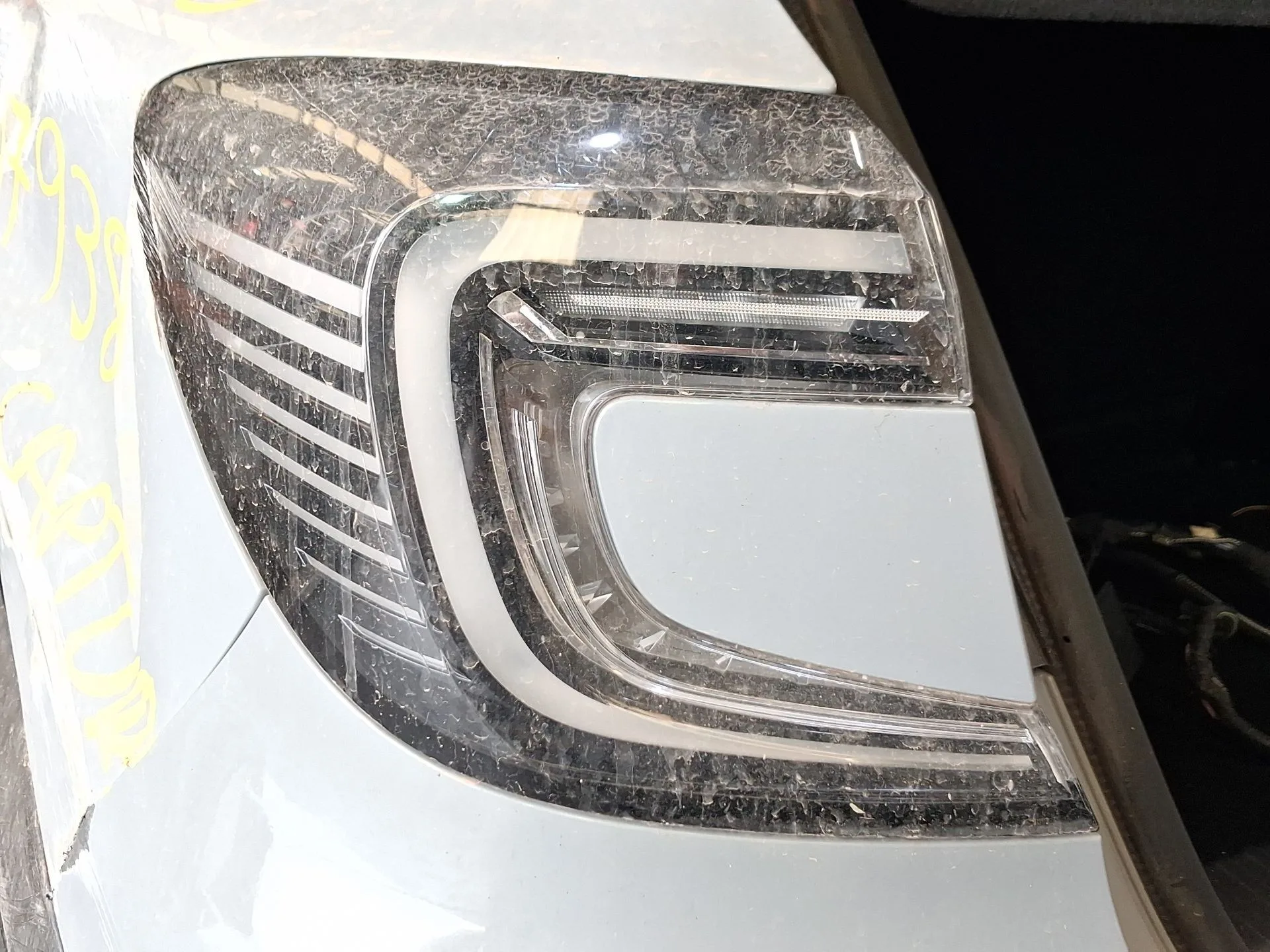 Piloto Trasero Izquierdo Exterior para Renault Captur Ii (Hf_)