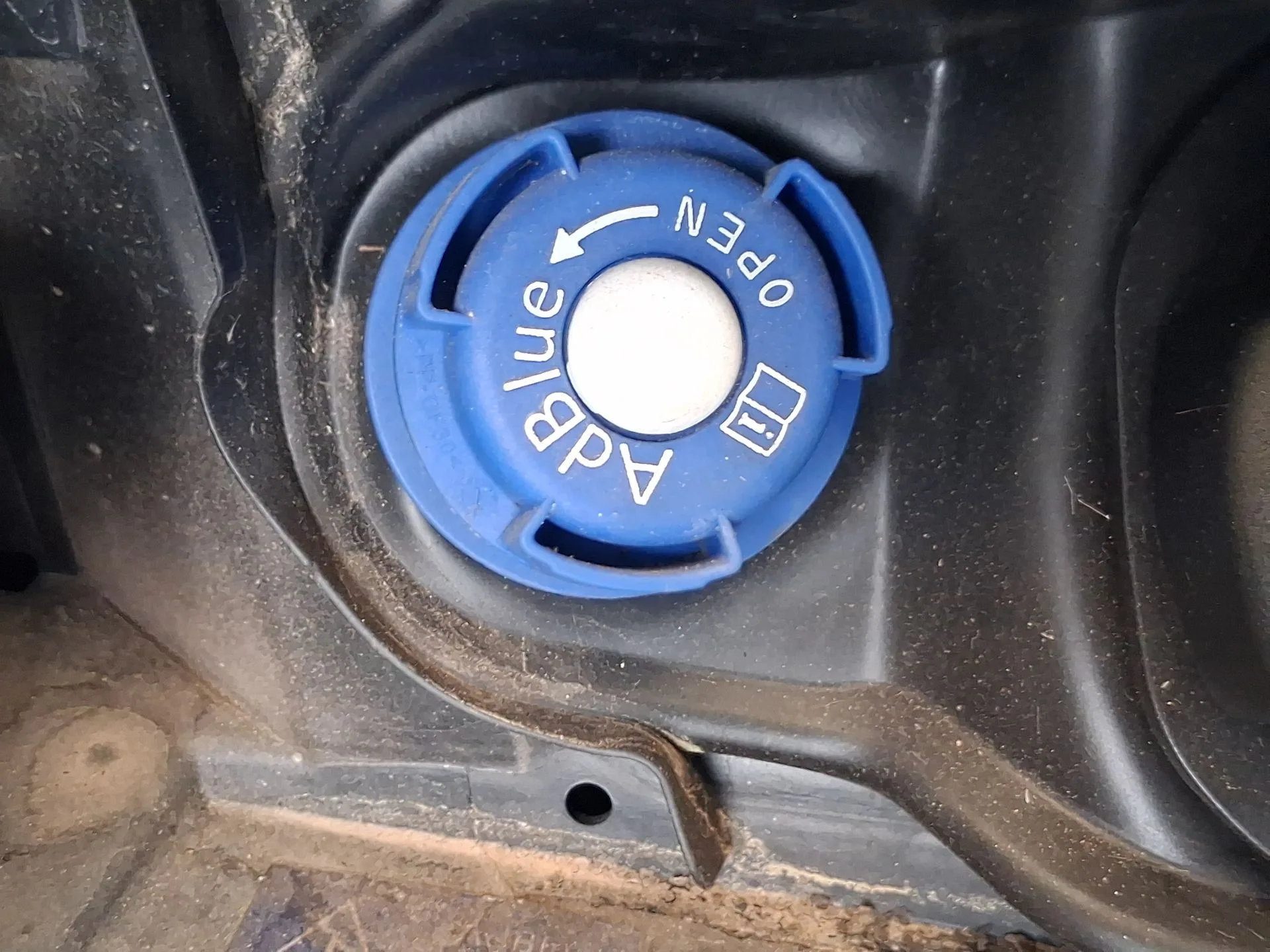 Deposito Adblue para Citroën Berlingo Furgoneta/Monovolumen (K9)