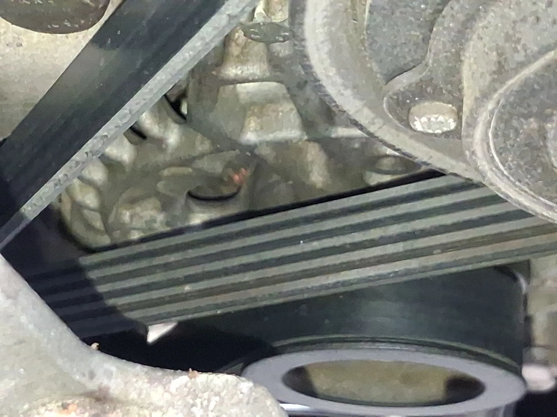 Alternador para Mercedes-Benz Clase B Sports Tourer (W246, W242)