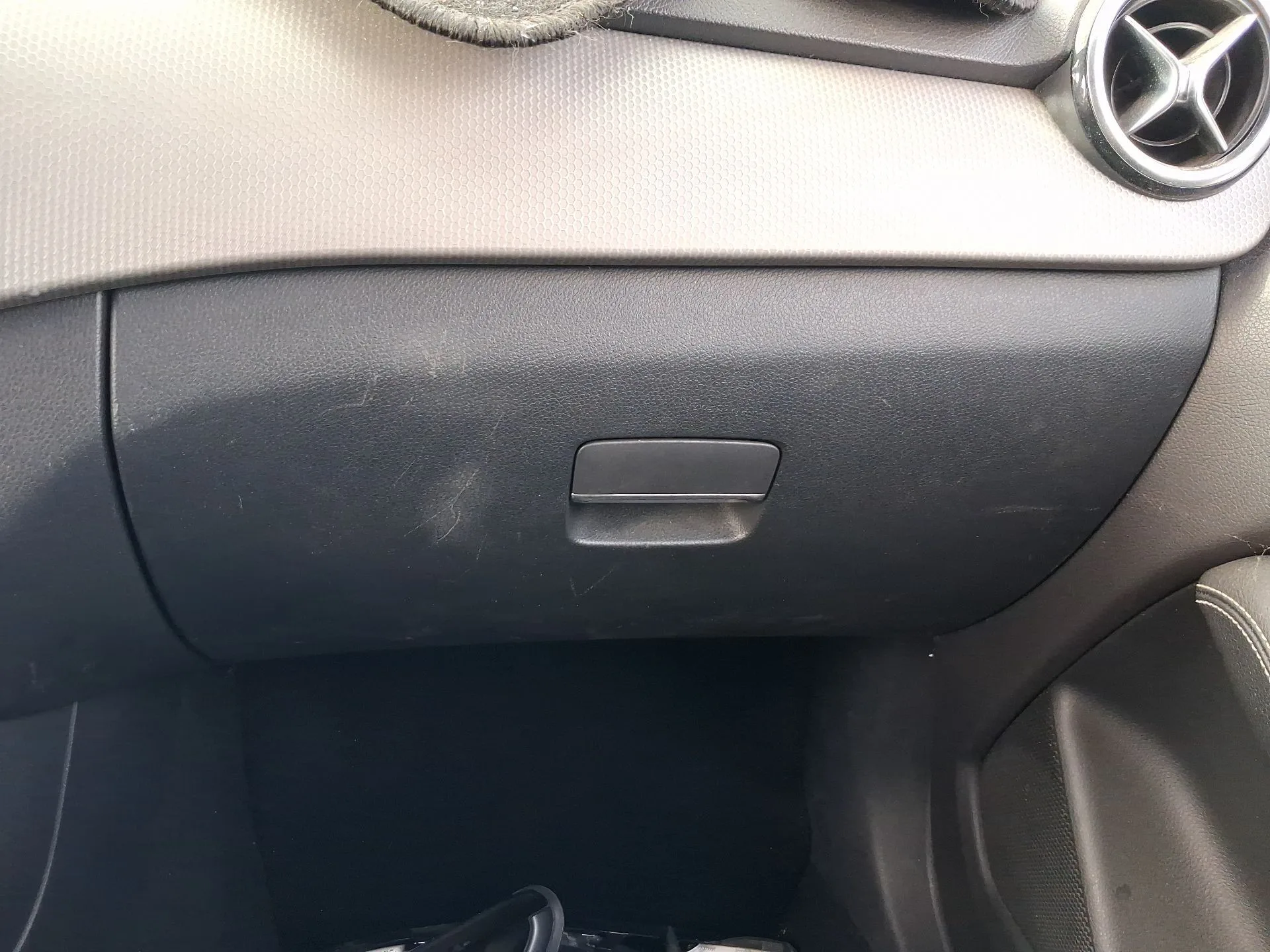 Guantera para Mercedes-Benz Clase B Sports Tourer (W246, W242)