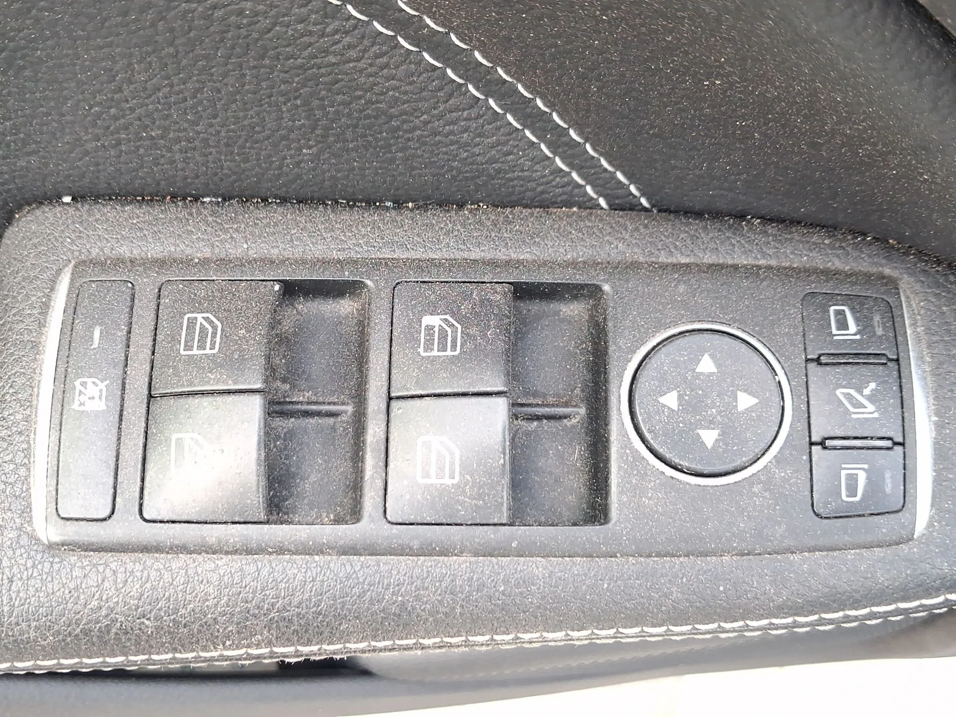 Mando Elevalunas Delantero Izquierdo para Mercedes-Benz Clase B Sports Tourer (W246, W242)