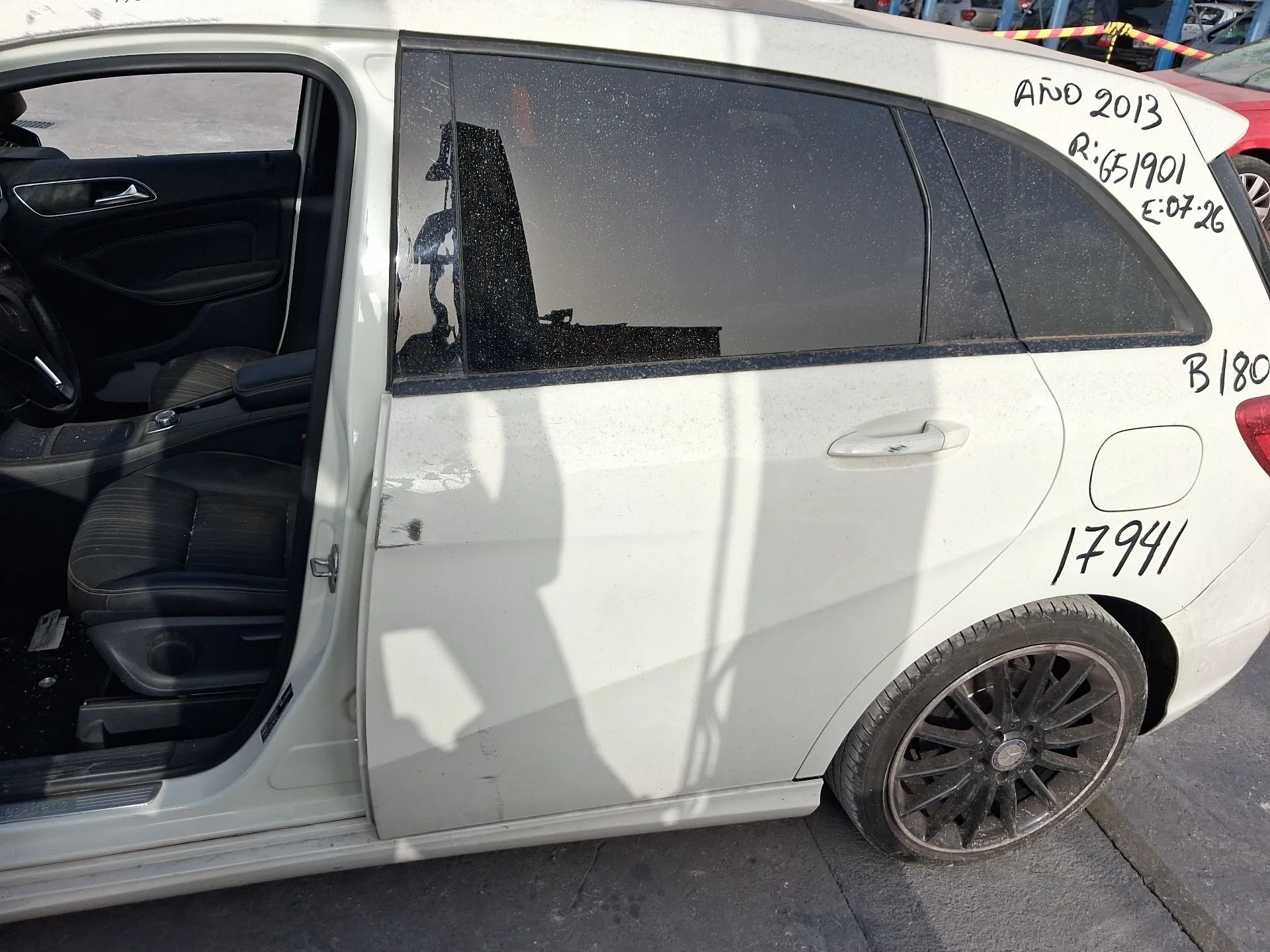 Puerta Trasera Izquierda para Mercedes-Benz Clase B Sports Tourer (W246, W242)
