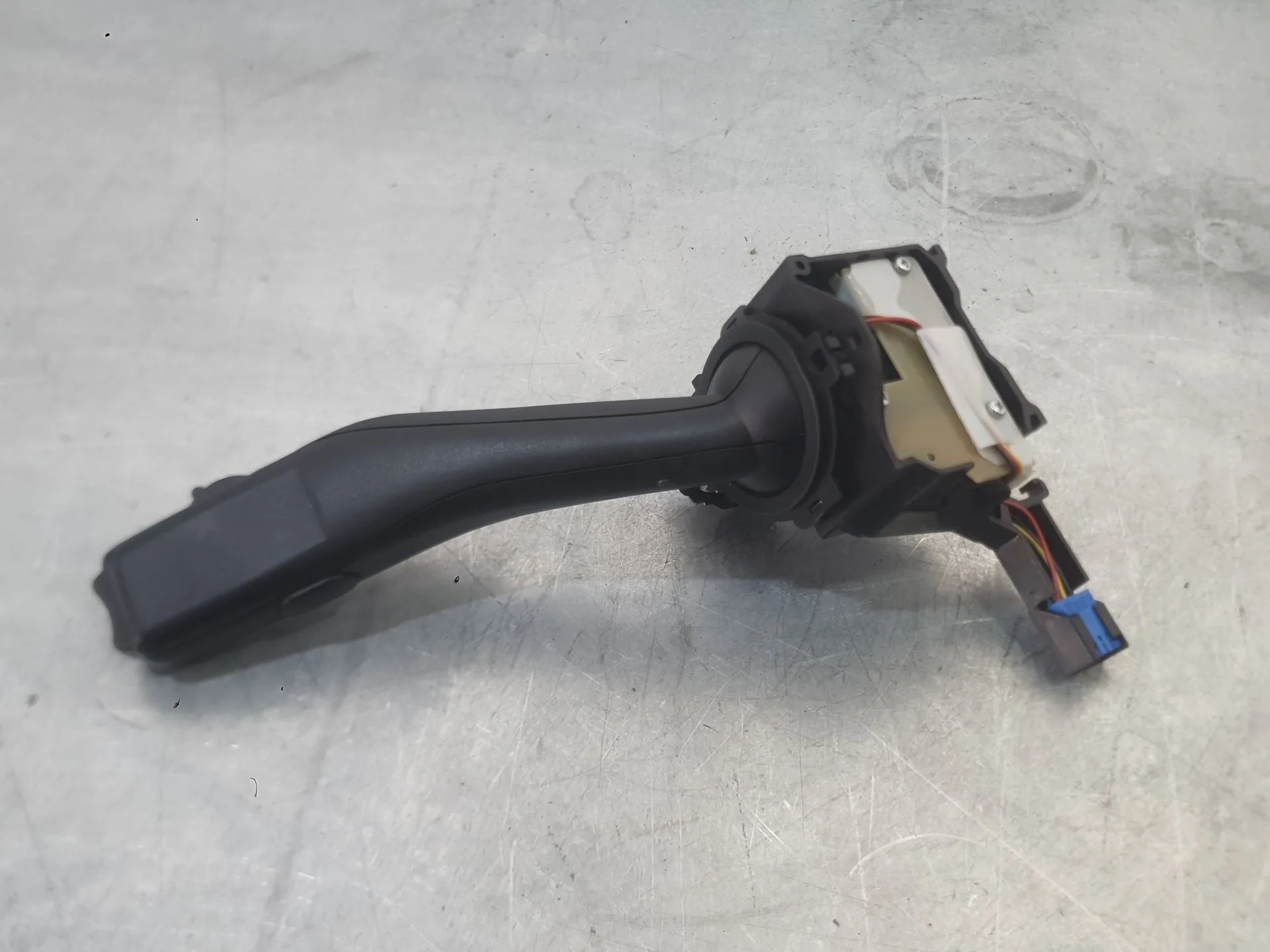 Mando Limpia para Volkswagen Golf V (1K1)