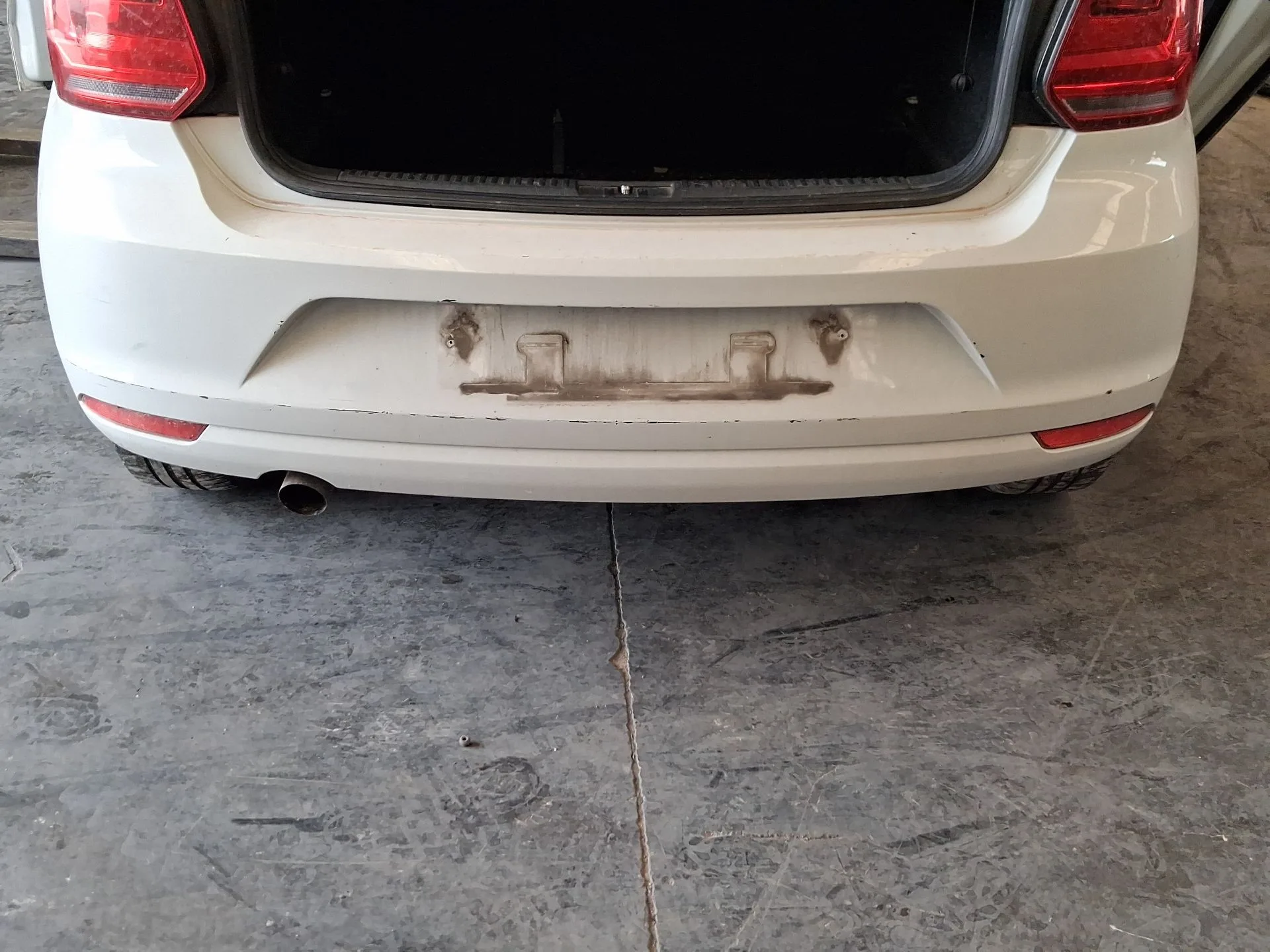 Paragolpes Trasero para Volkswagen Polo V (6R1, 6C1)