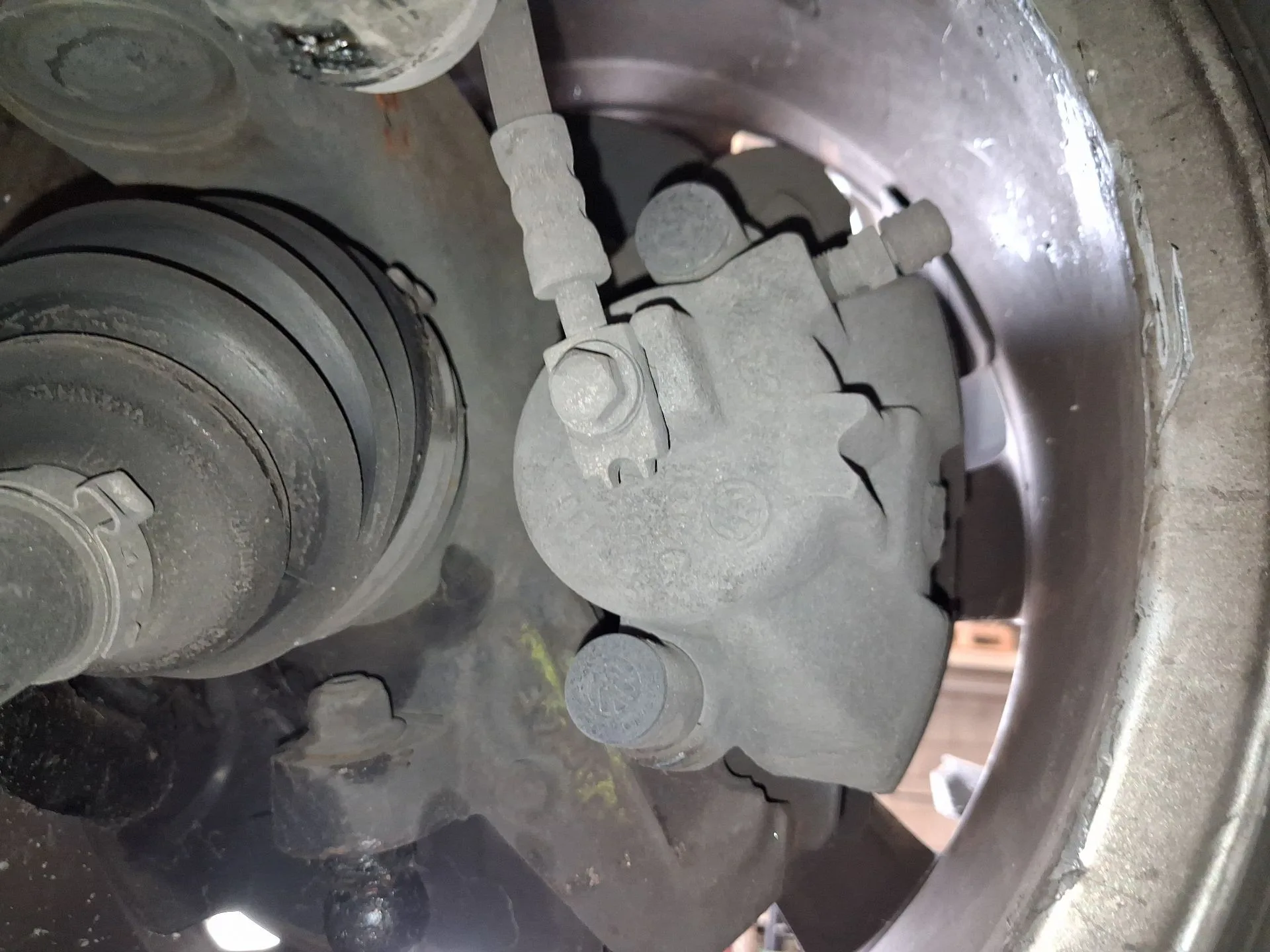 Pinza Freno Delantera Izquierda para Volkswagen Polo V (6R1, 6C1)