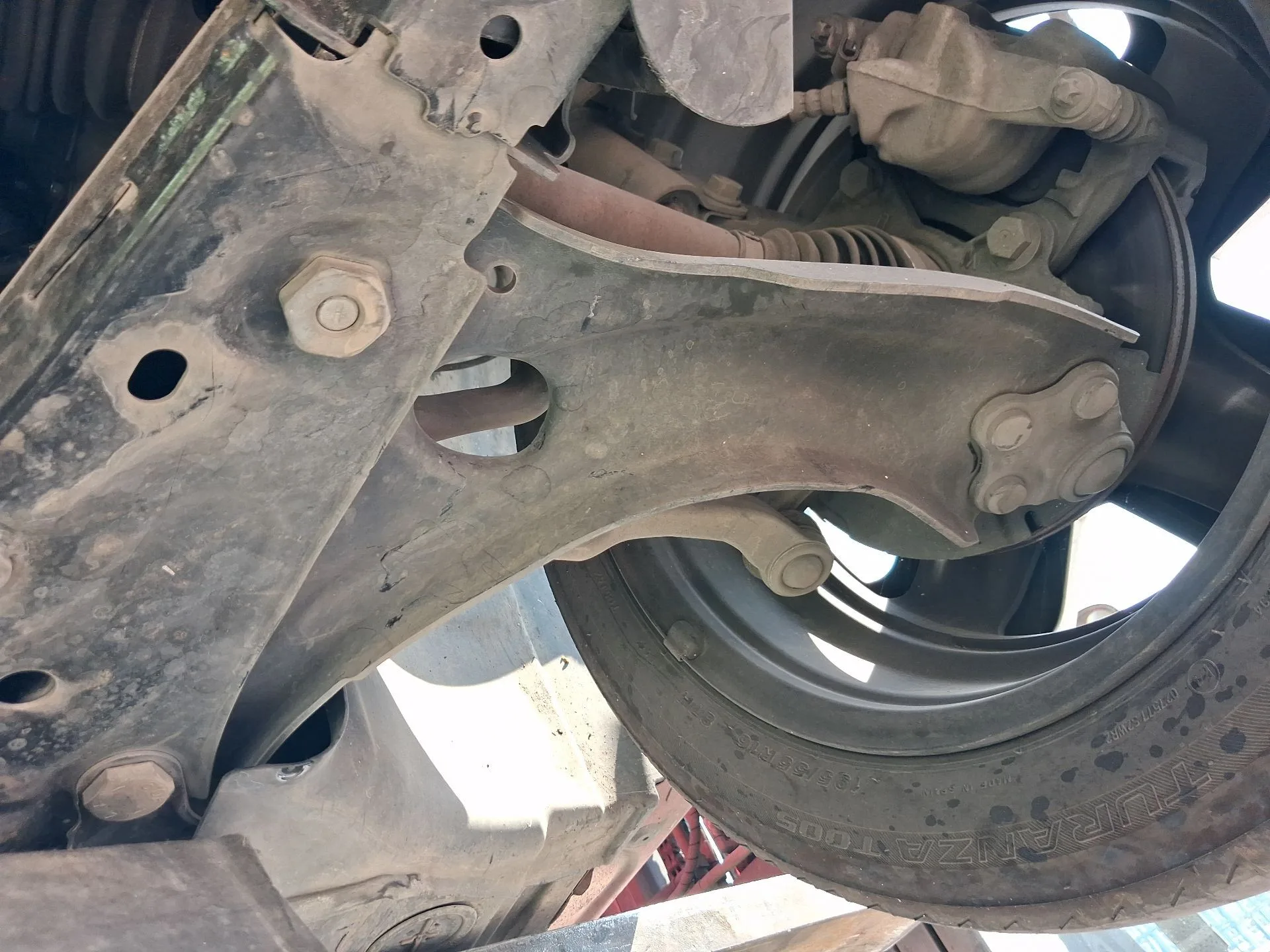 Brazo Suspension Inferior Delantero Izquierdo para Renault Clio V (B7_)
