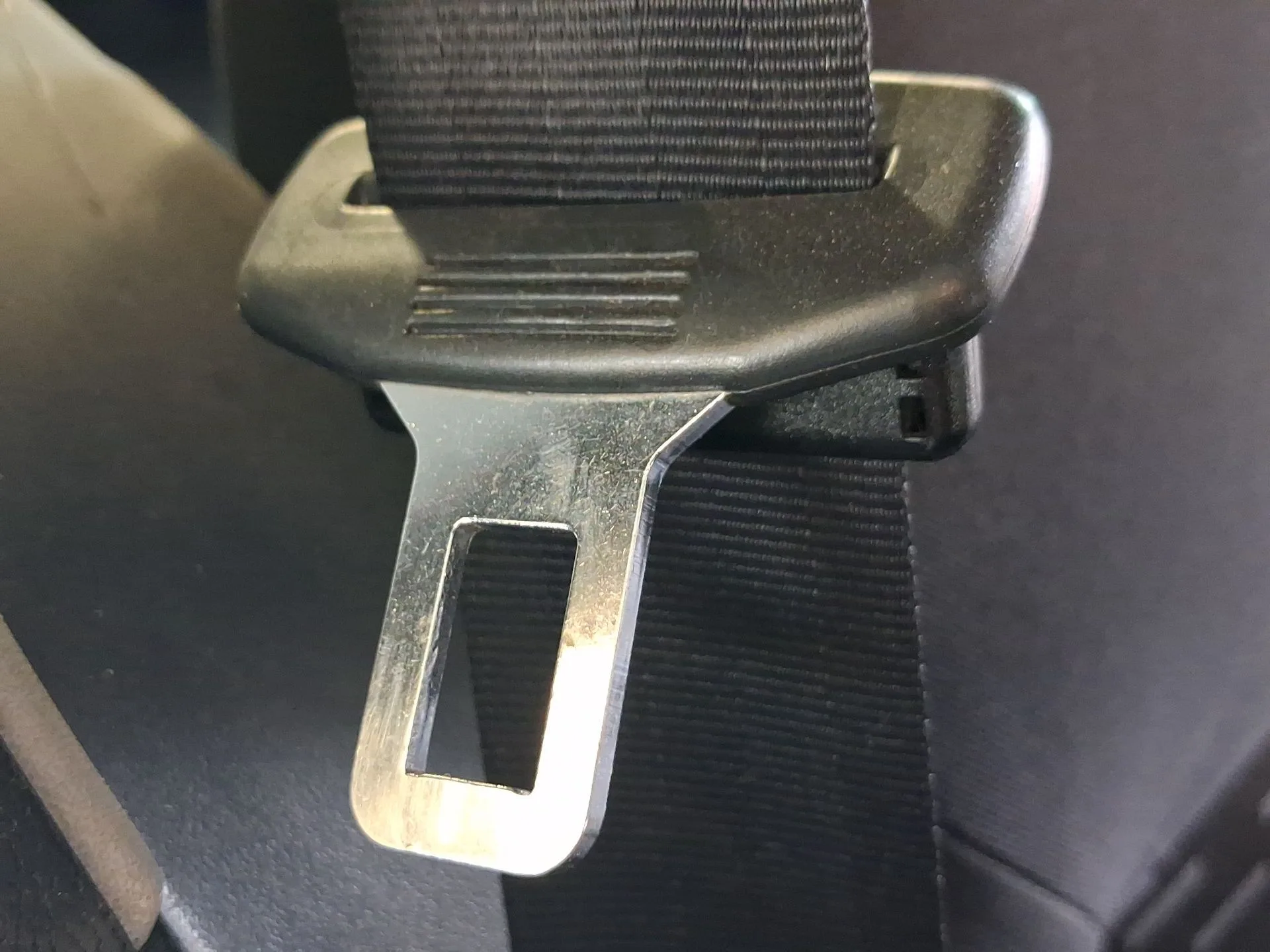 Cinturon Seguridad Trasero Derecho para Opel Combo Tour (X12)