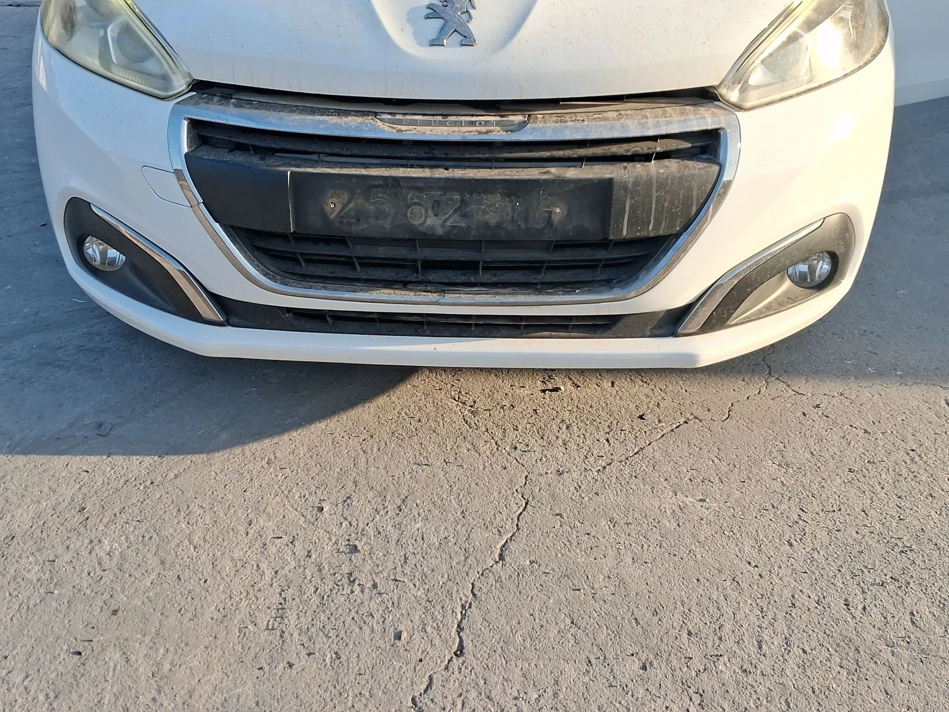 Paragolpes Delantero para Peugeot 208 I (Ca_, Cc_)