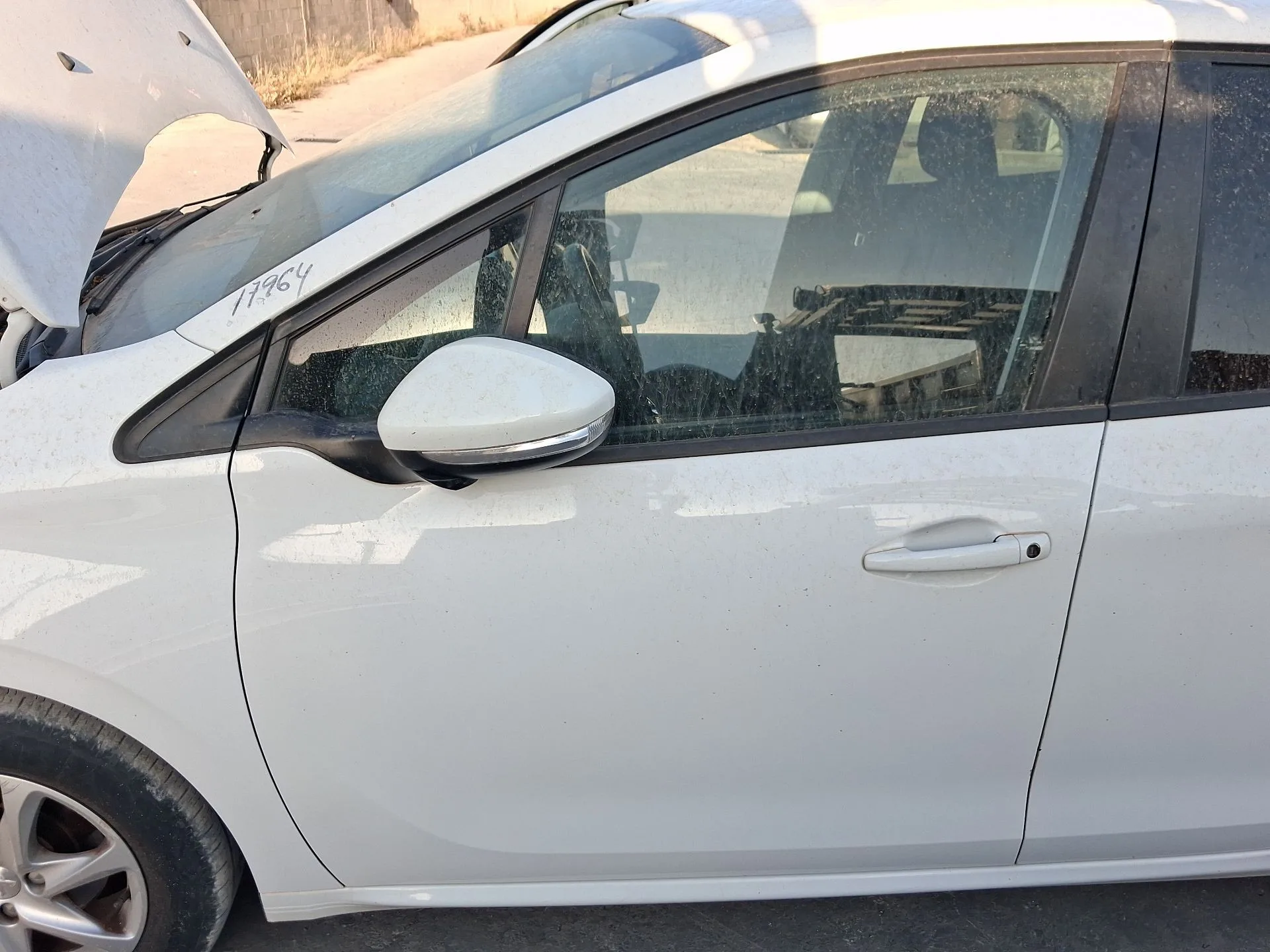 Puerta Trasera Izquierda para Peugeot 208 I (Ca_, Cc_)