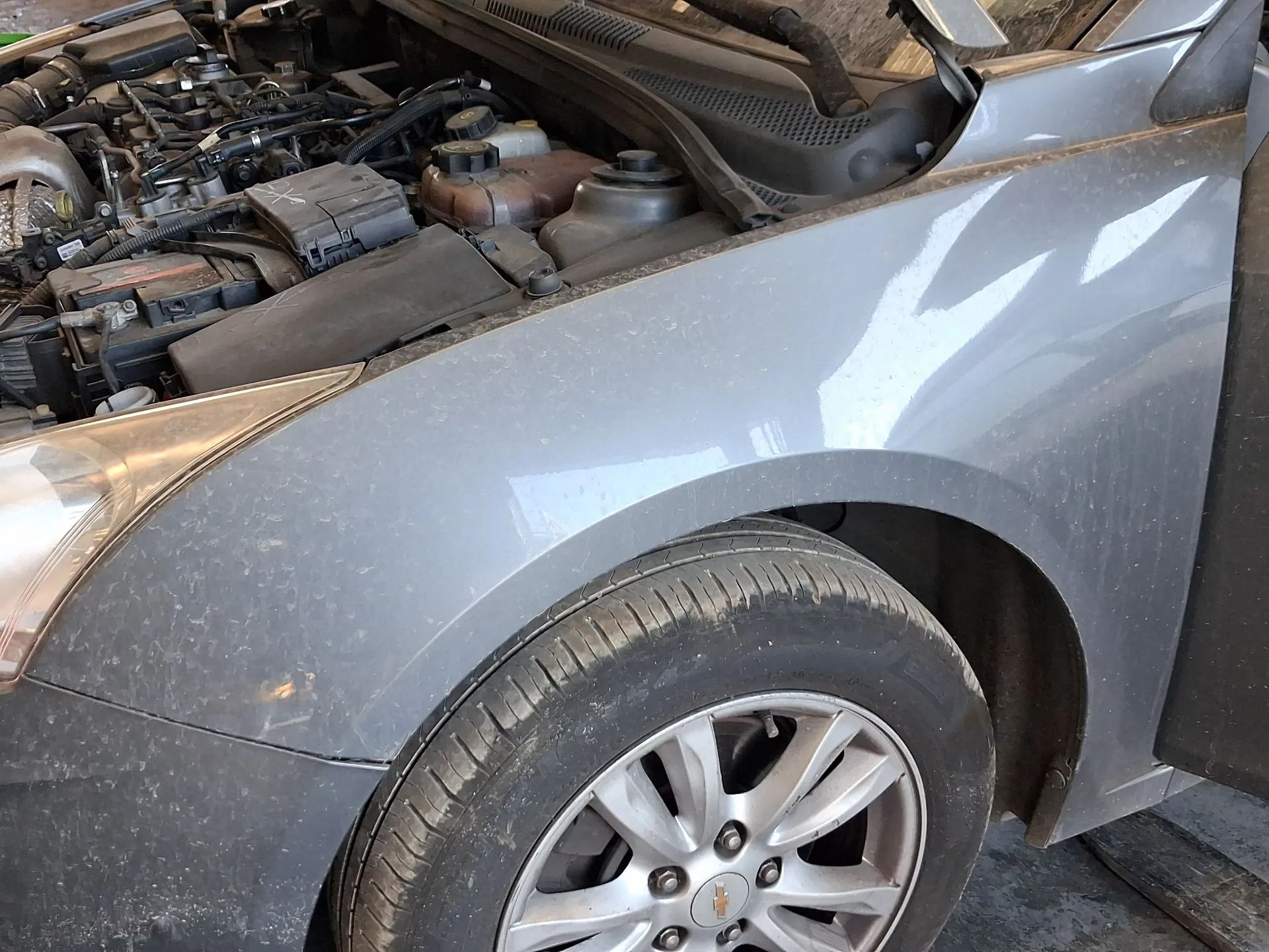 Aleta Delantera Izquierda para Chevrolet Cruze (J300)