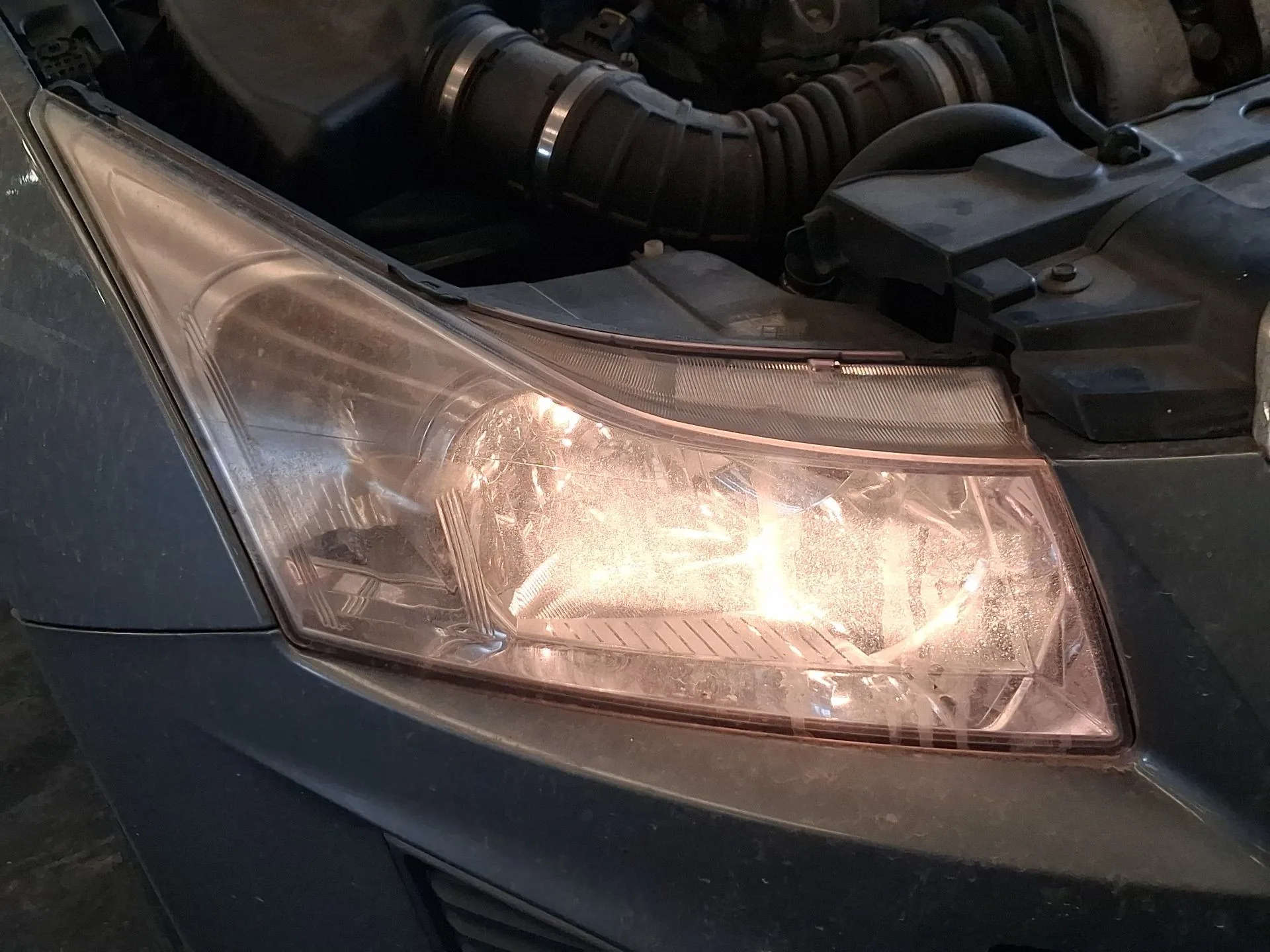 Faro Derecho para Chevrolet Cruze (J300)