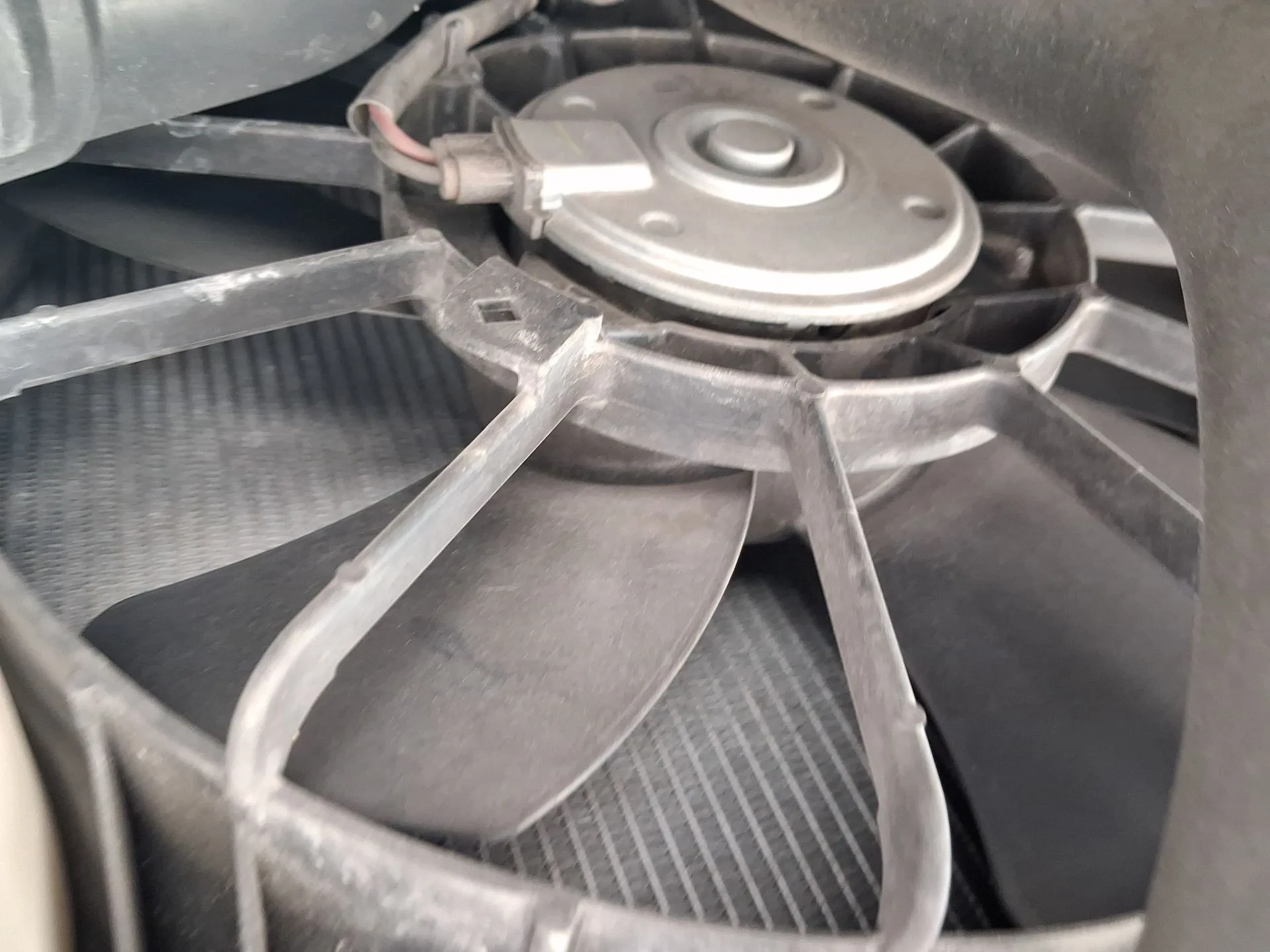 Electroventilador para Honda Civic Viii Hatchback (Fn, Fk)