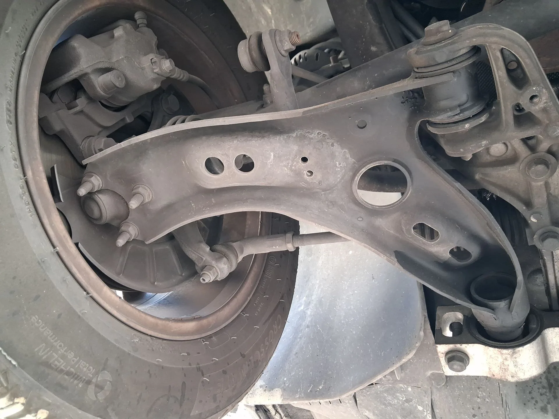 Brazo Suspension Inferior Delantero Derecho para Volkswagen Tiguan (5N_)