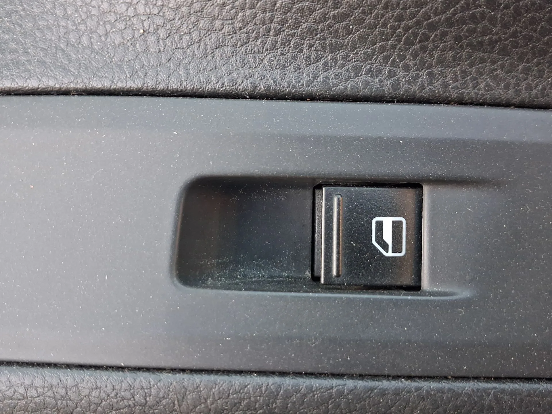 Mando Elevalunas Delantero Derecho para Volkswagen Tiguan (5N_)