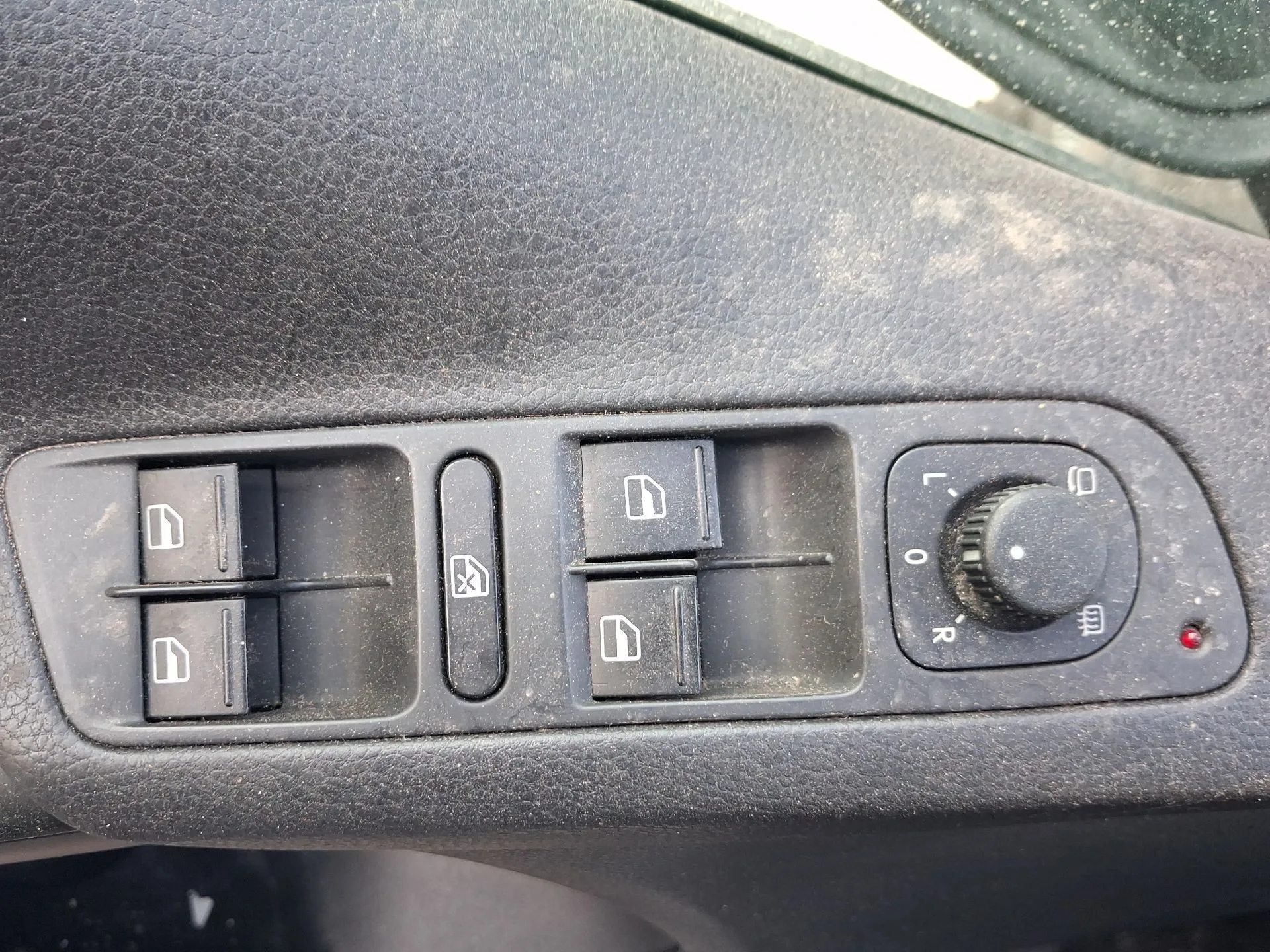 Mando Elevalunas Delantero Izquierdo para Volkswagen Tiguan (5N_)