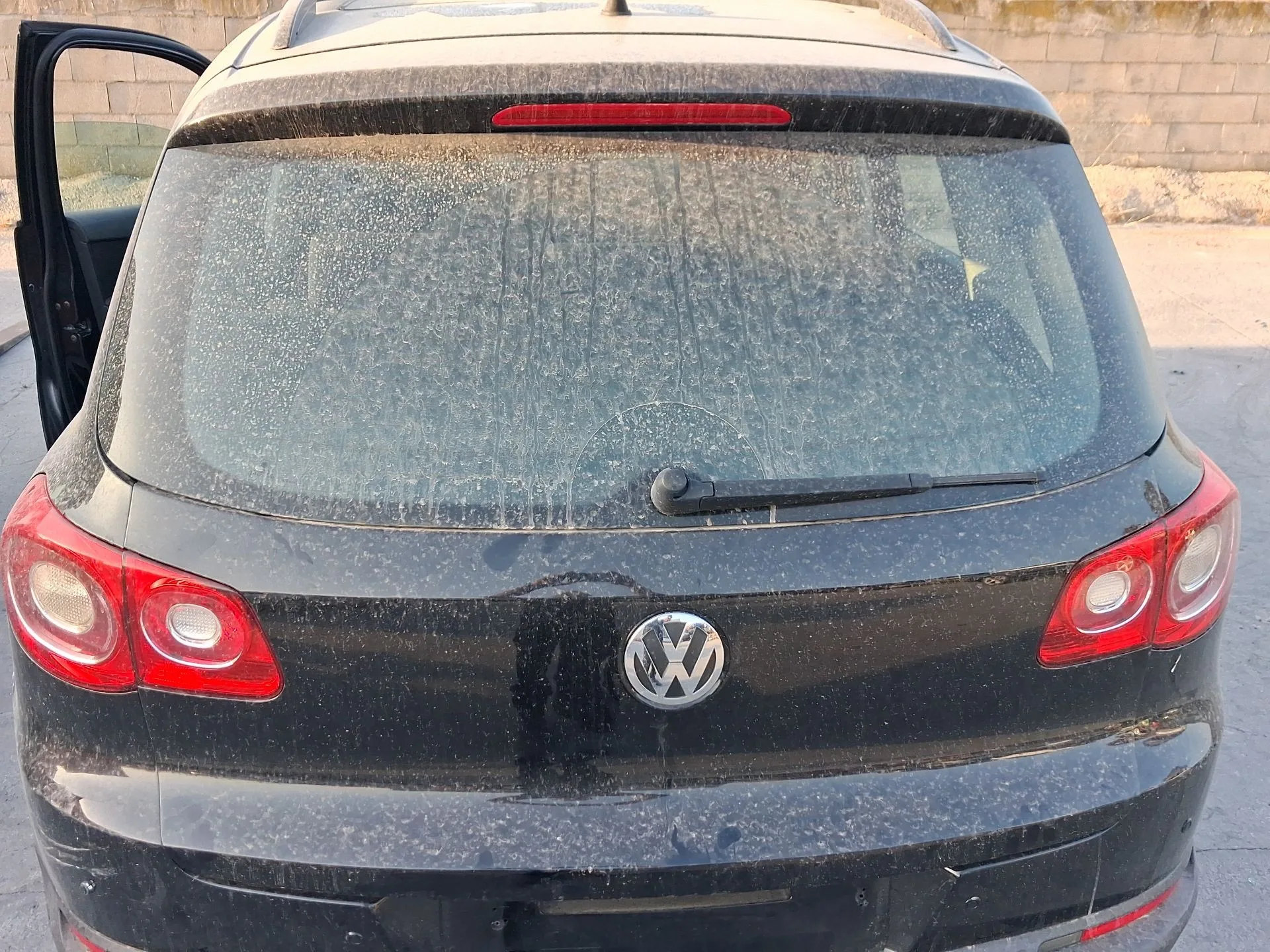 Porton Trasero para Volkswagen Tiguan (5N_)