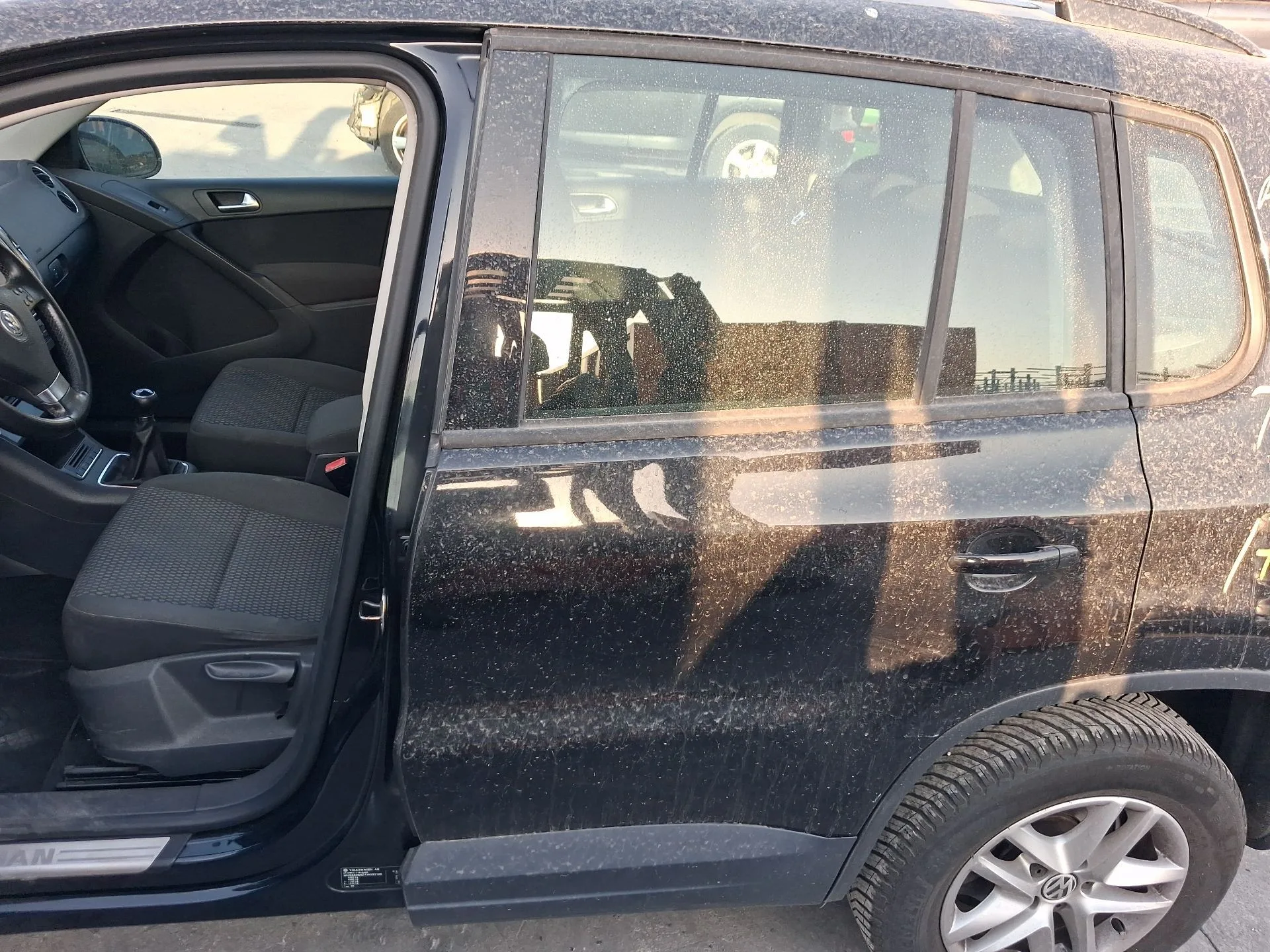 Puerta Trasera Izquierda para Volkswagen Tiguan (5N_)