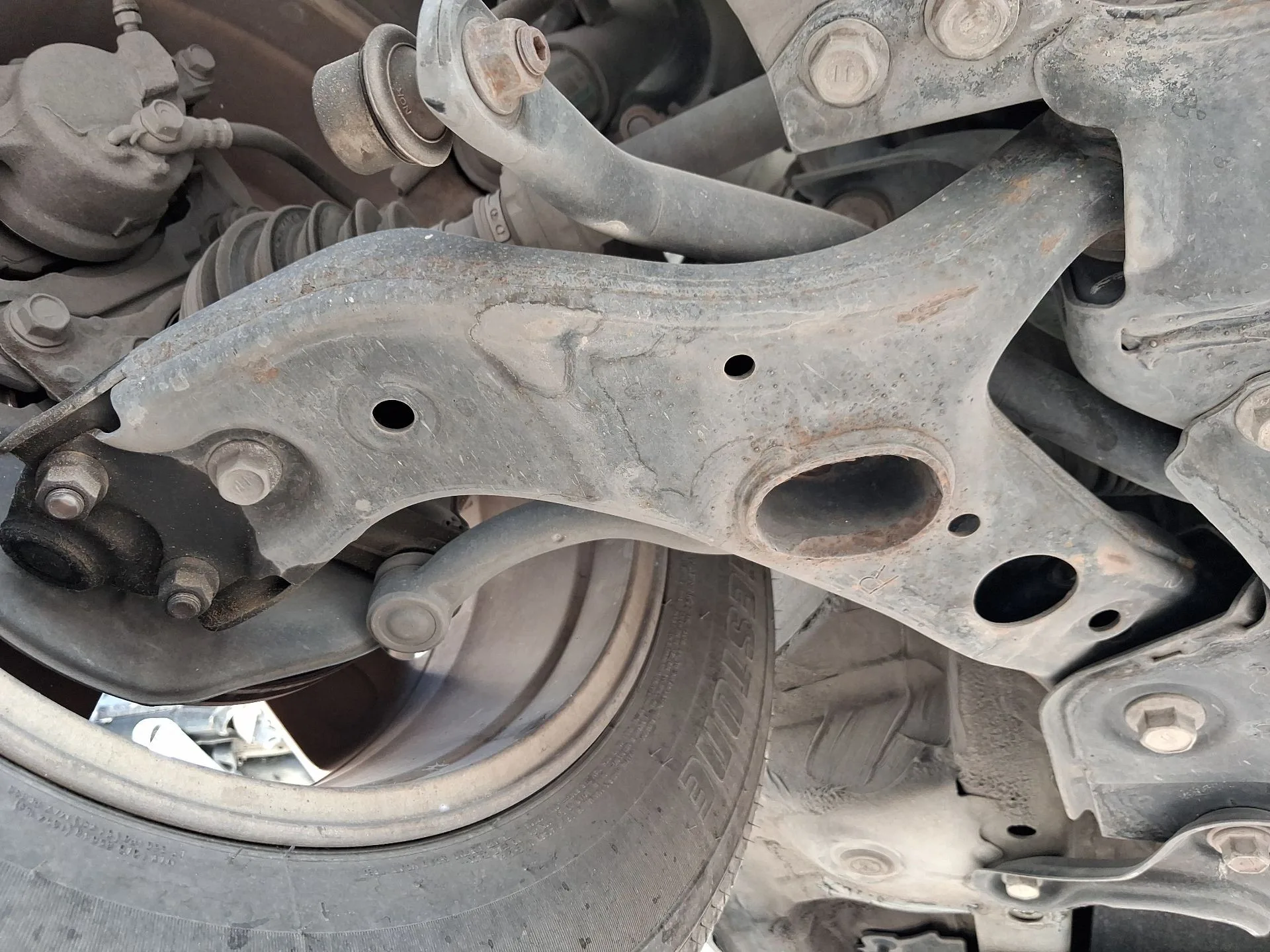 Brazo Suspension Inferior Delantero Derecho para Toyota Rav 4 Iii (_A3_)