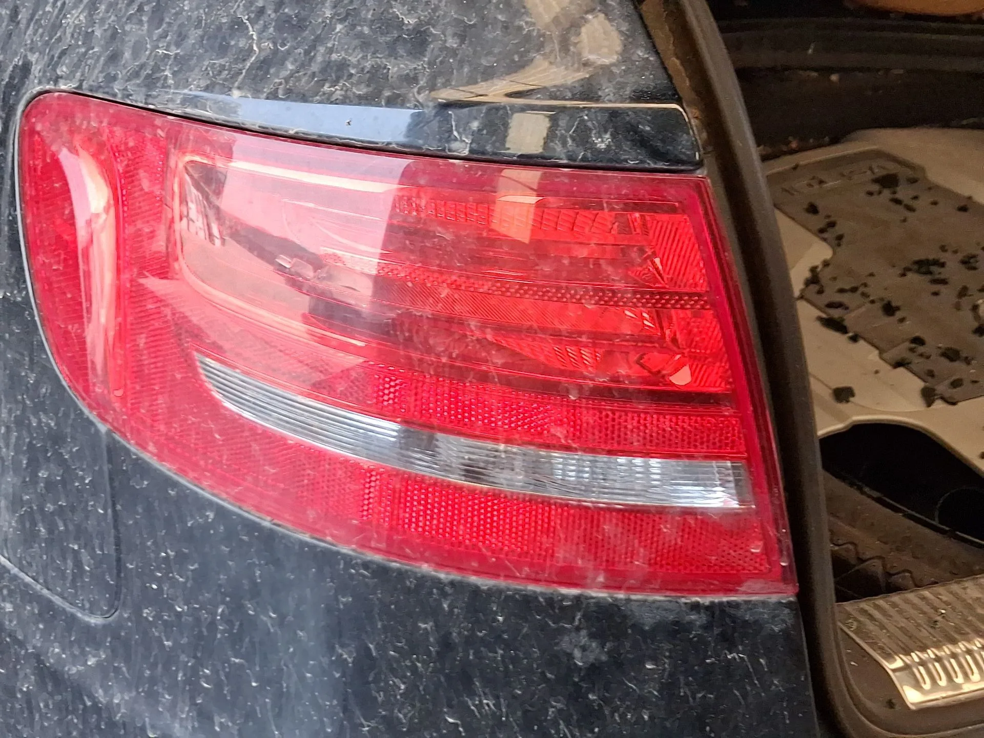 Piloto Trasero Izquierdo Exterior para Audi A4 B8 Avant (8K5)