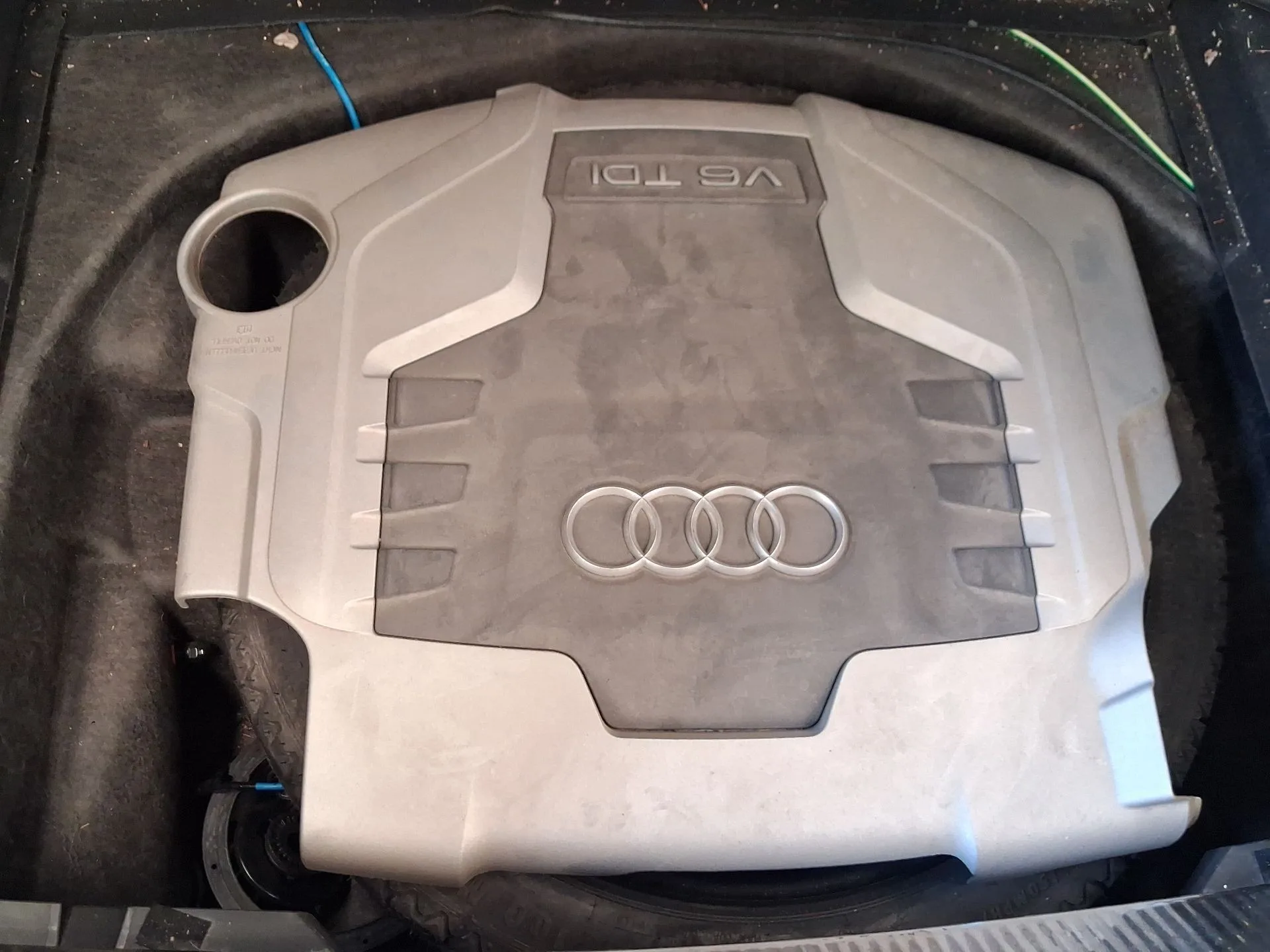 Tapa Motor para Audi A4 B8 Avant (8K5)