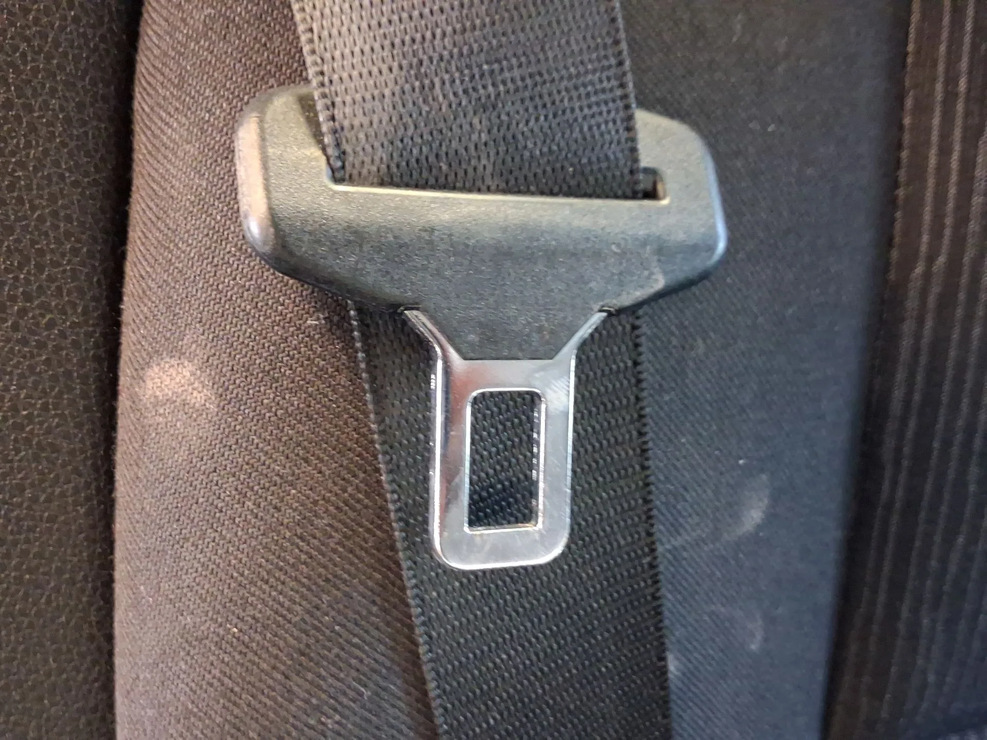 Cinturon Seguridad Trasero Derecho para Mercedes-Benz Clase C (W204)
