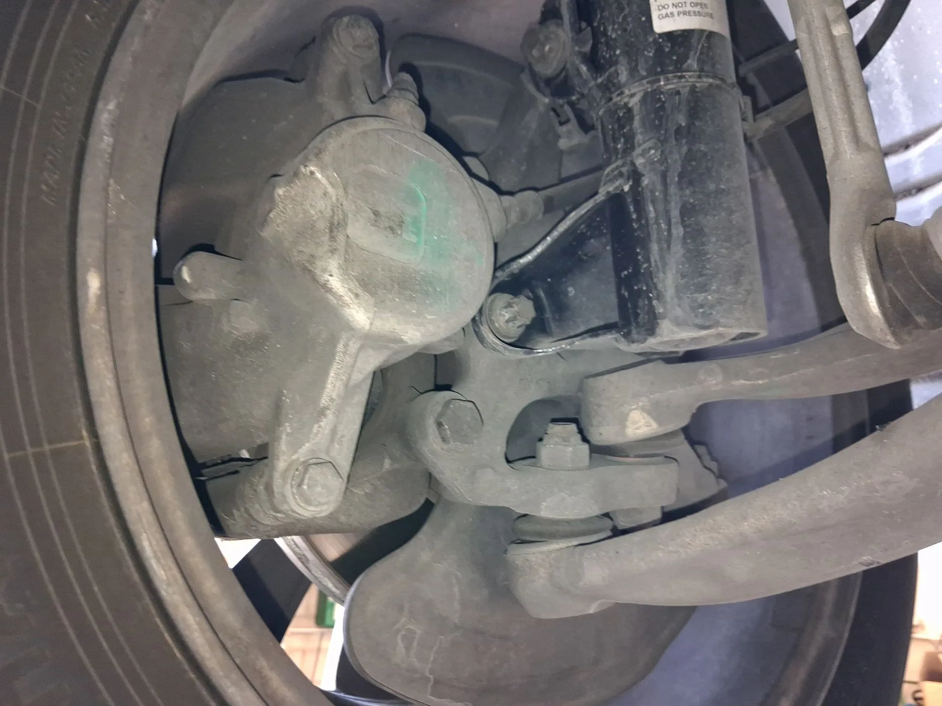 Mangueta Delantera Izquierda para Mercedes-Benz Clase C (W204)