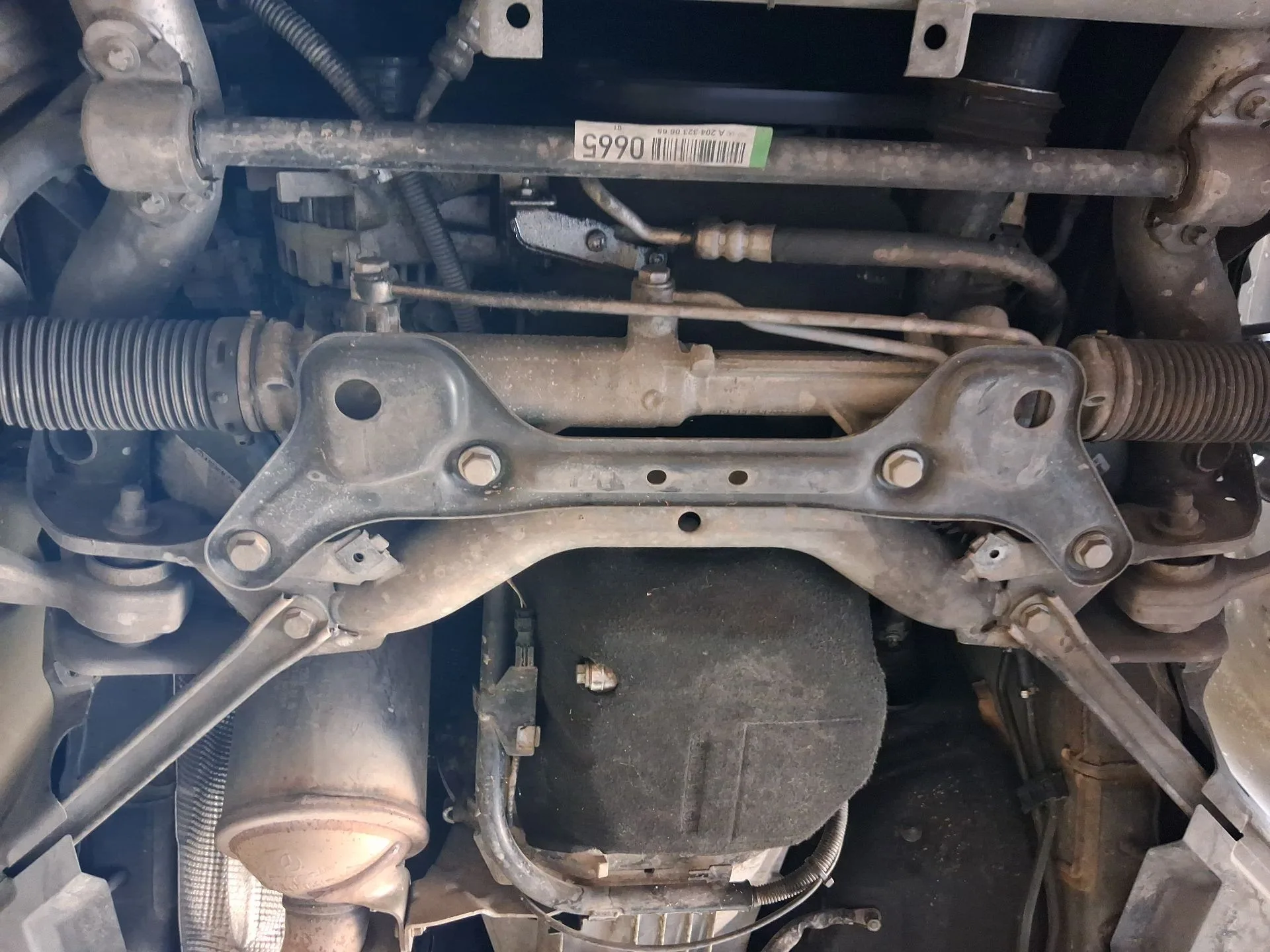 Puente Delantero para Mercedes-Benz Clase C (W204)