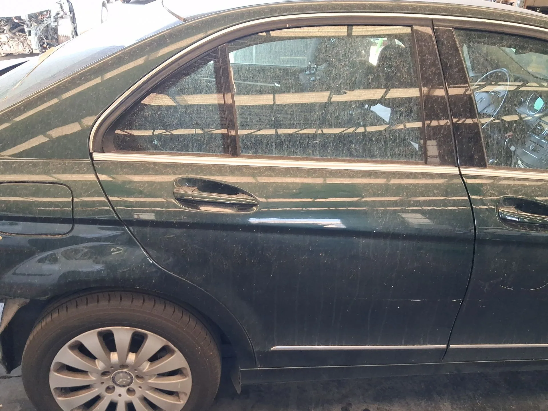 Puerta Trasera Derecha para Mercedes-Benz Clase C (W204)