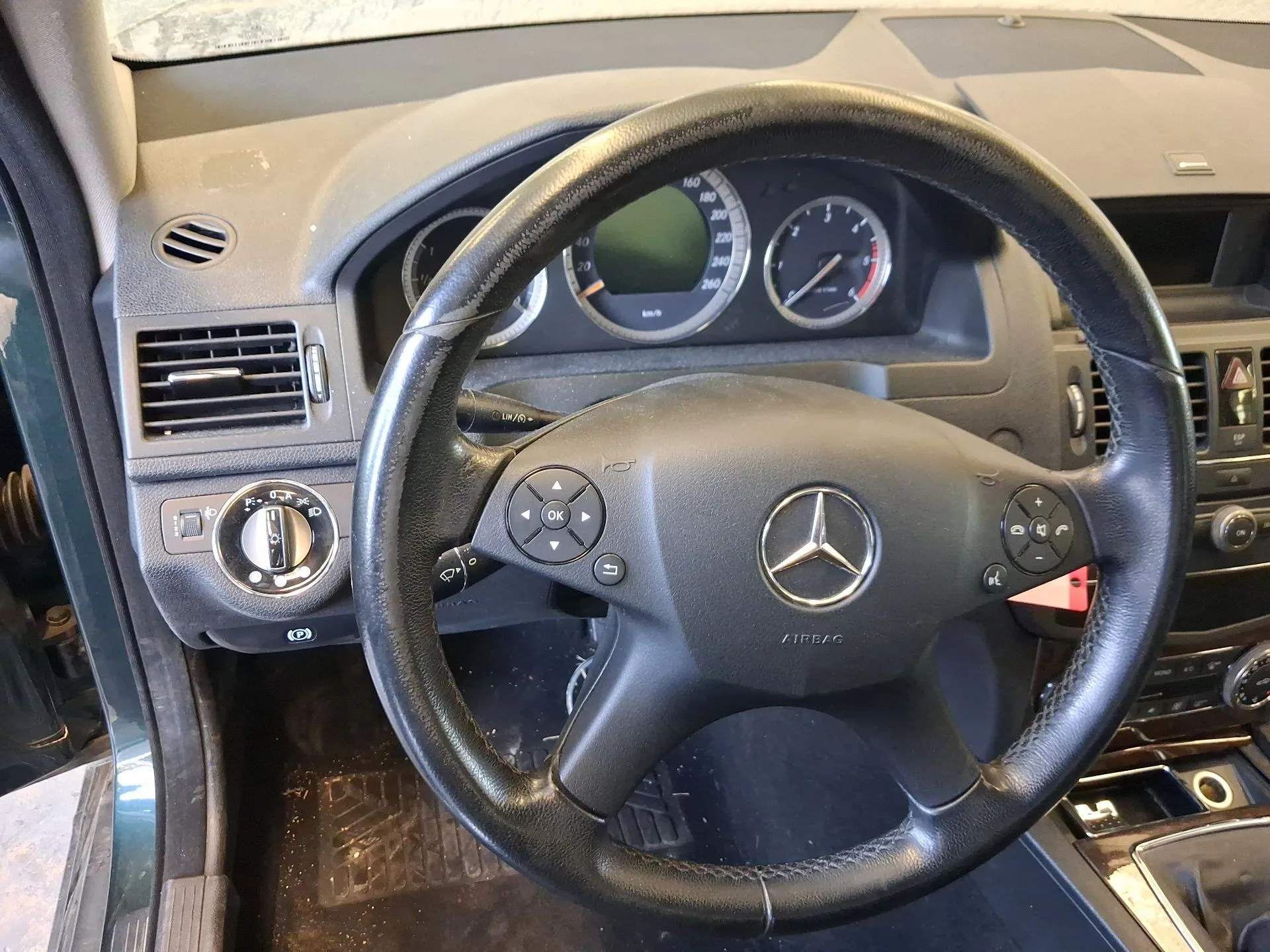 Volante para Mercedes-Benz Clase C (W204)