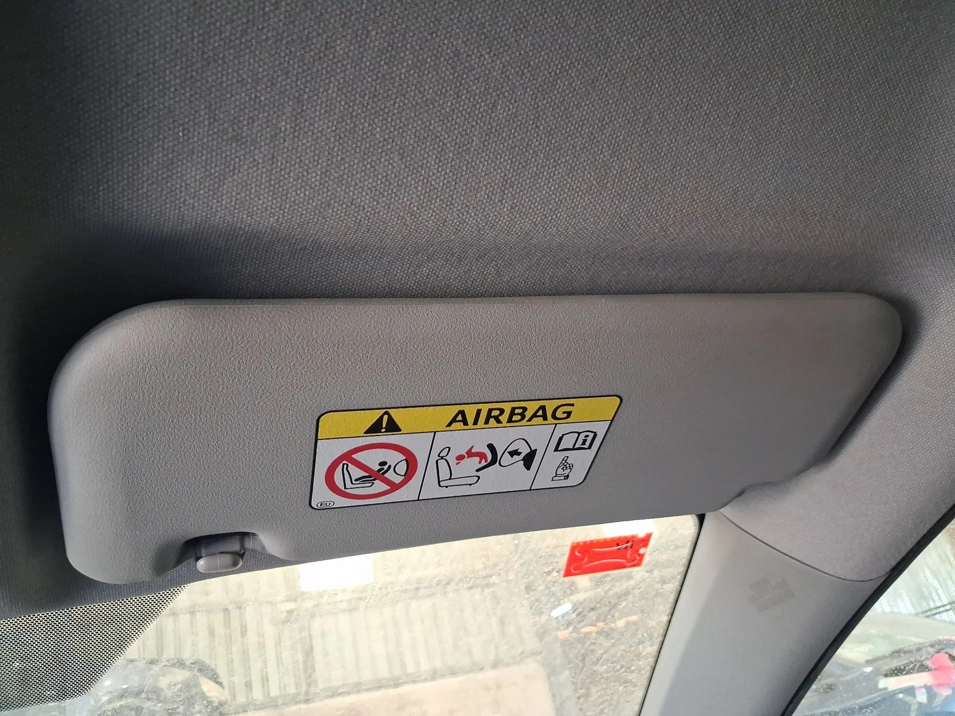 Parasol Derecho para Toyota Auris (_E18_)
