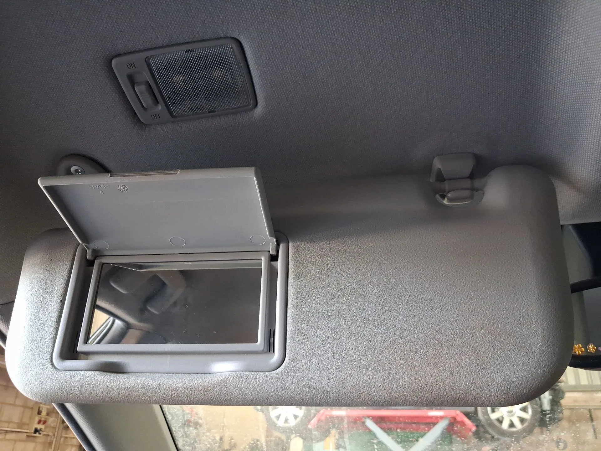 Parasol Izquierdo para Toyota Auris (_E18_)