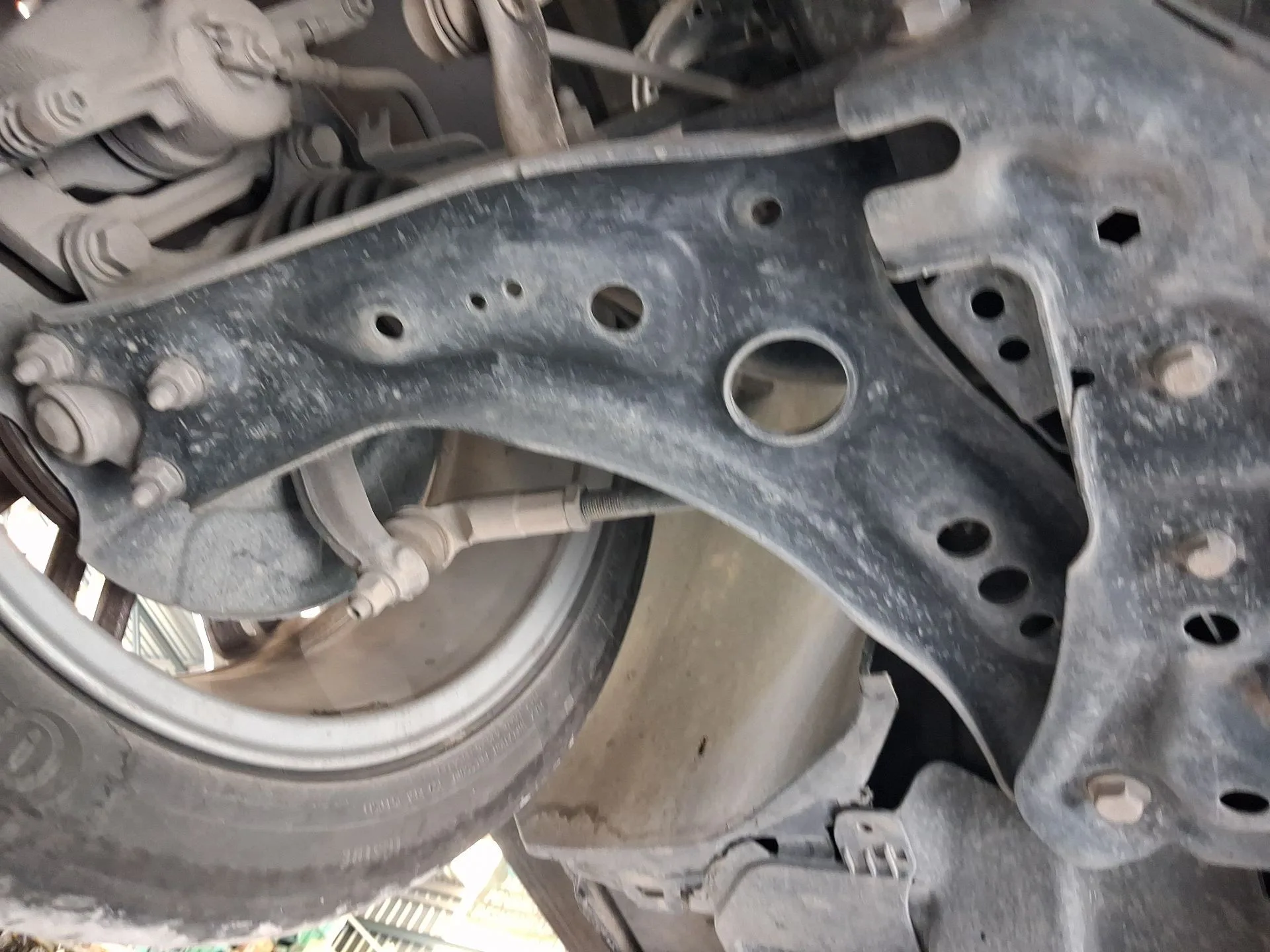 Brazo Suspension Inferior Delantero Derecho para Seat Leon (5F1)