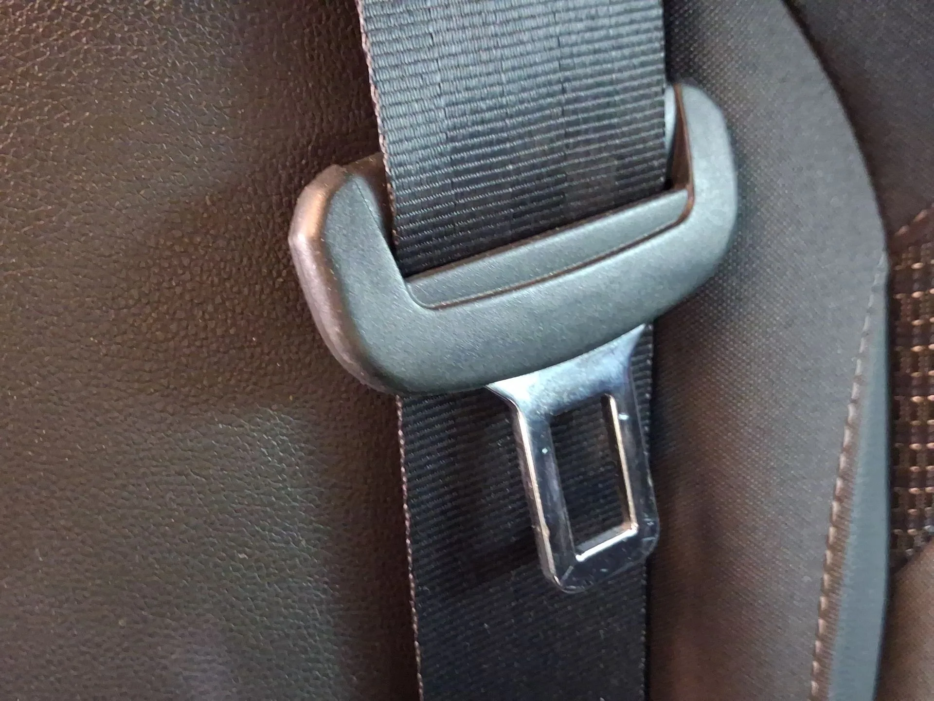 Cinturon Seguridad Trasero Derecho para Seat Leon (5F1)