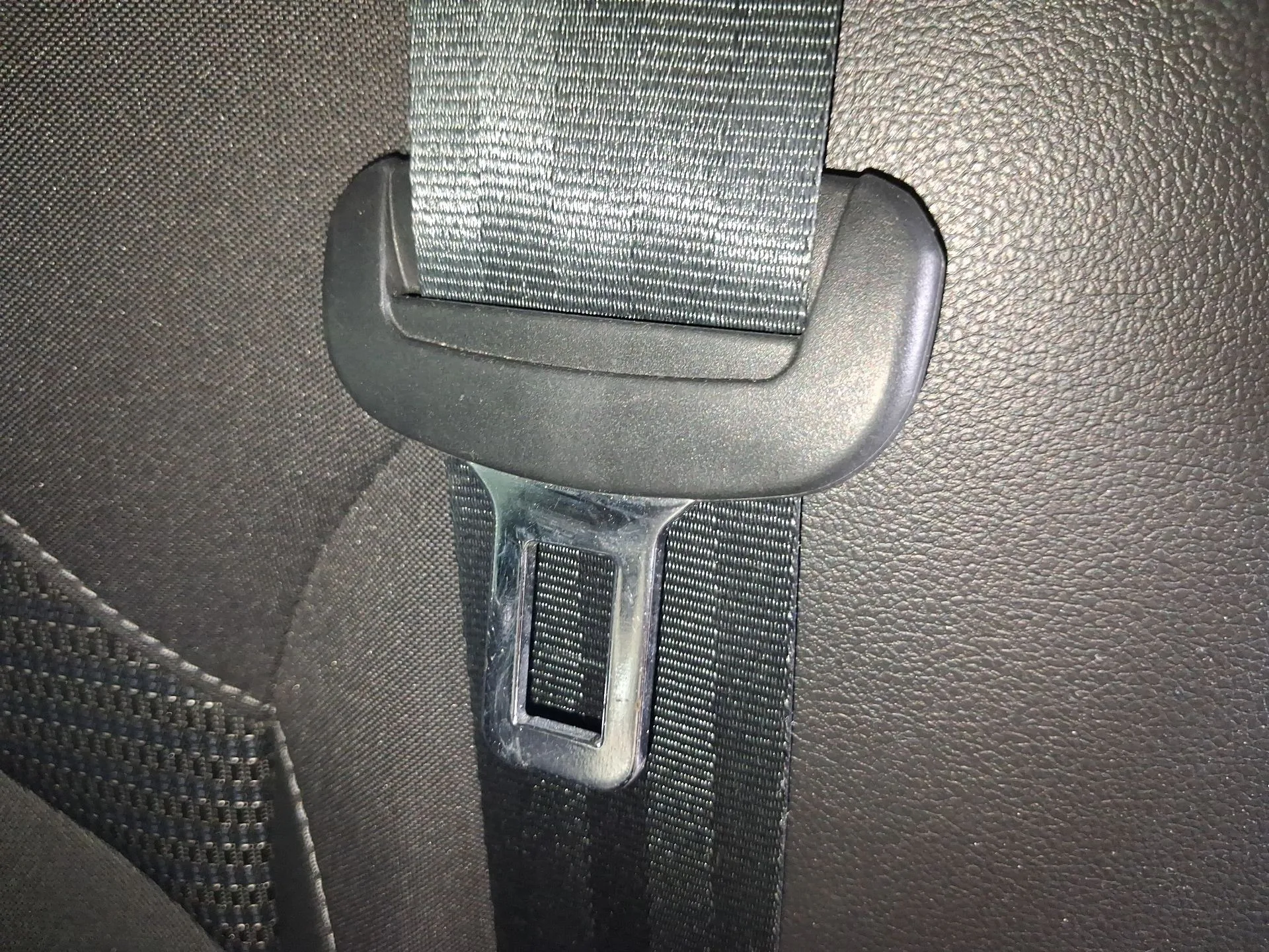 Cinturon Seguridad Trasero Izquierdo para Seat Leon (5F1)