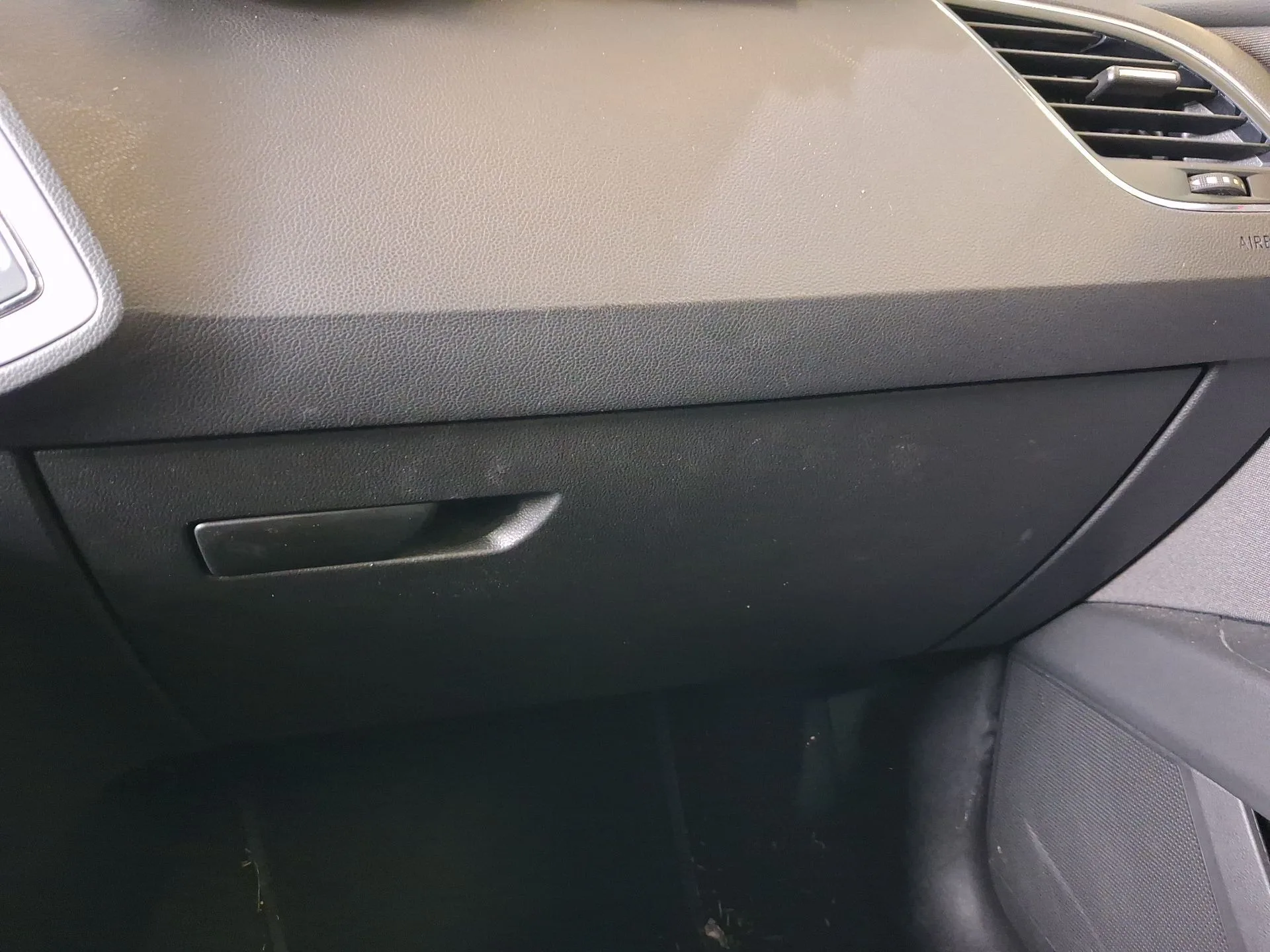 Guantera para Seat Leon (5F1)