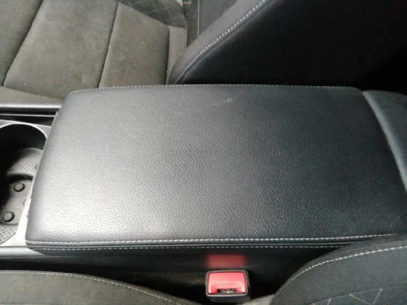 Apoyabrazos Central para Skoda Superb (3V3)