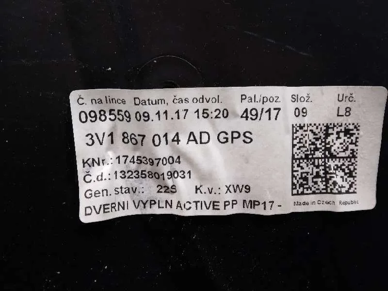 Guarnecido Puerta Delantera Derecha para Skoda Superb (3V3)