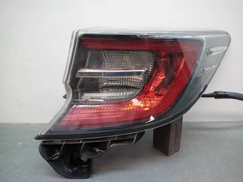 Piloto Trasero Derecho para Toyota Corolla (E21)
