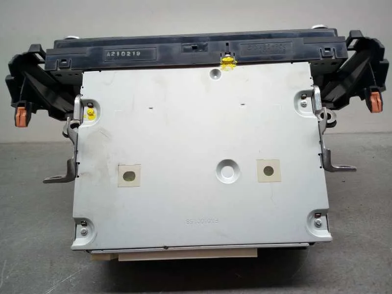 Sistema Audio / Radio Cd para Toyota Corolla (E21)