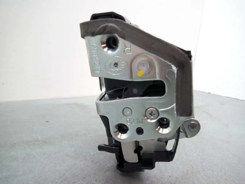 Cerradura Puerta Trasera Derecha para Toyota Corolla (E21)