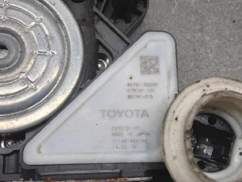 Elevalunas Delantero Derecho para Toyota Corolla (E21)