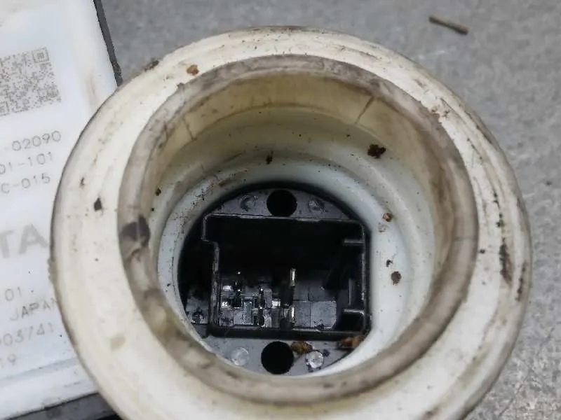 Elevalunas Delantero Derecho para Toyota Corolla (E21)