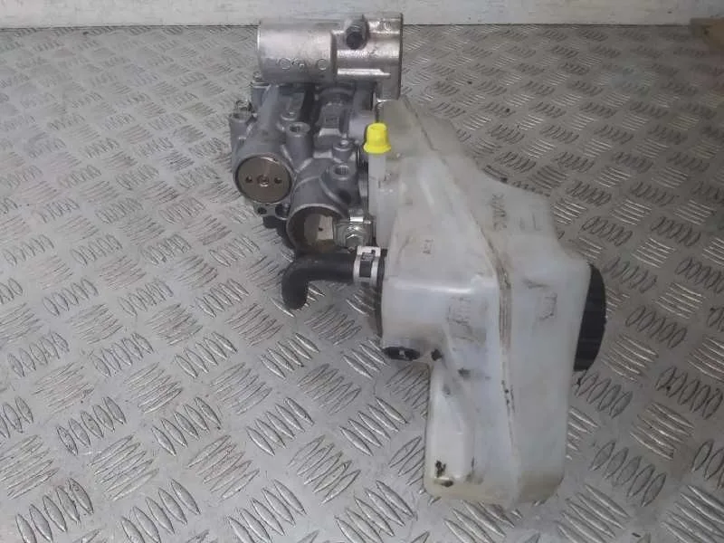 Bomba Freno para Toyota Corolla (E21)