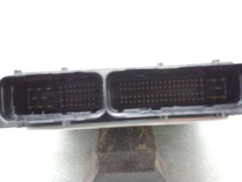 Centralita Motor Uce para Toyota Corolla (E12)
