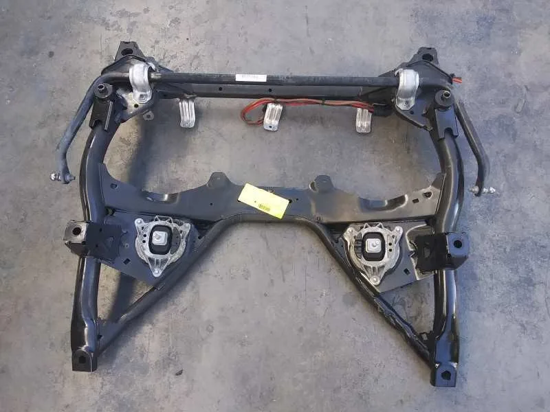 Puente Delantero para Bmw Serie 1 Lim. (F20)